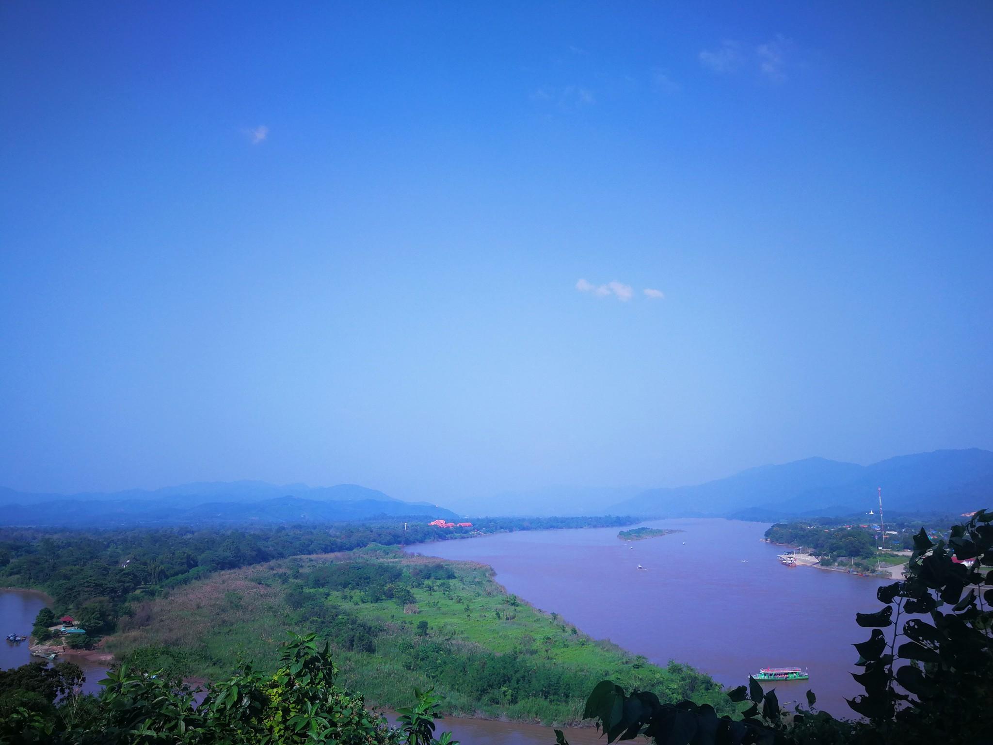 Chiang Rai Temples & Golden Triangle Full-Day Tour