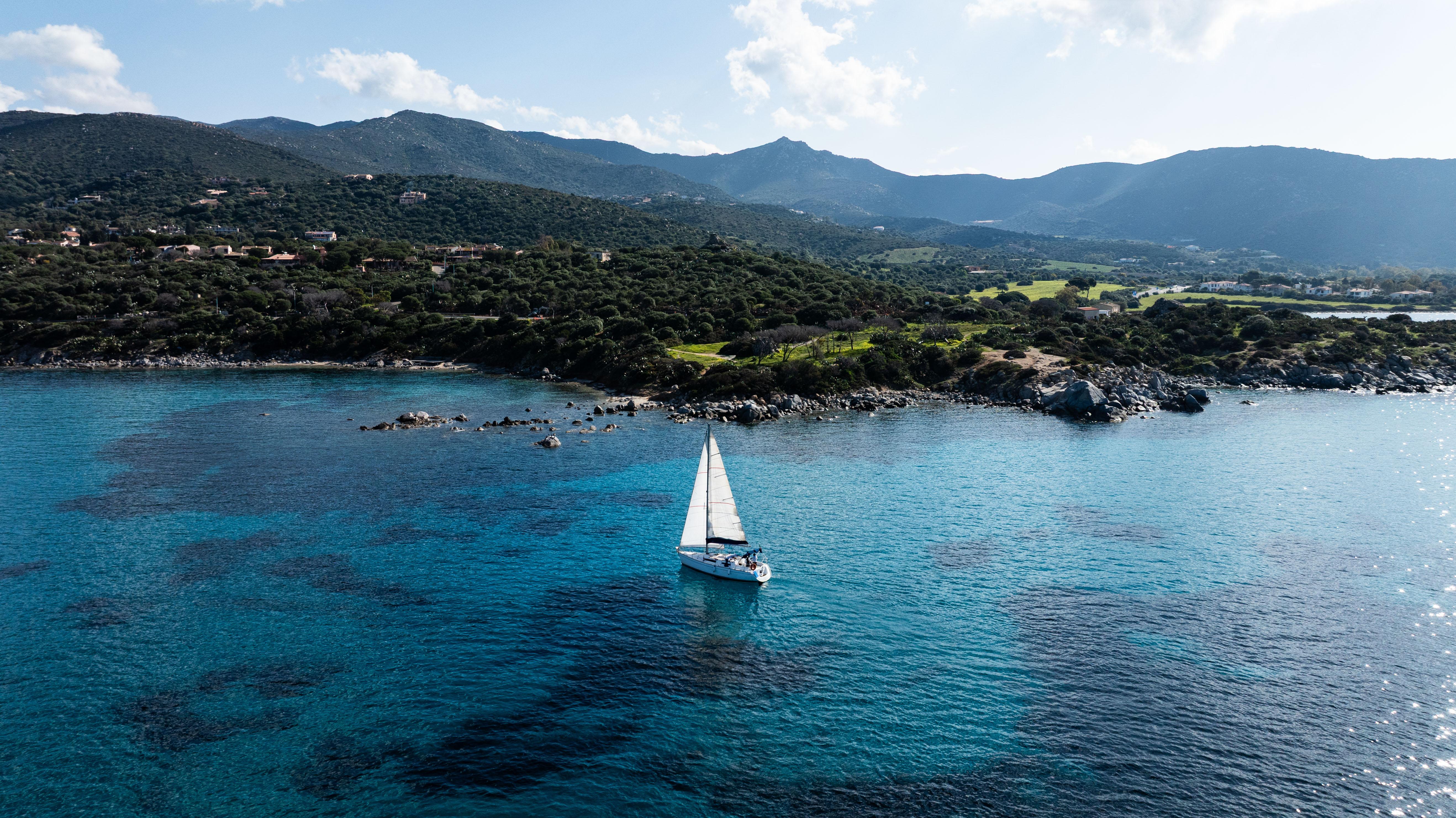 Full-Day Sailing Adventure in Angels' Gulf