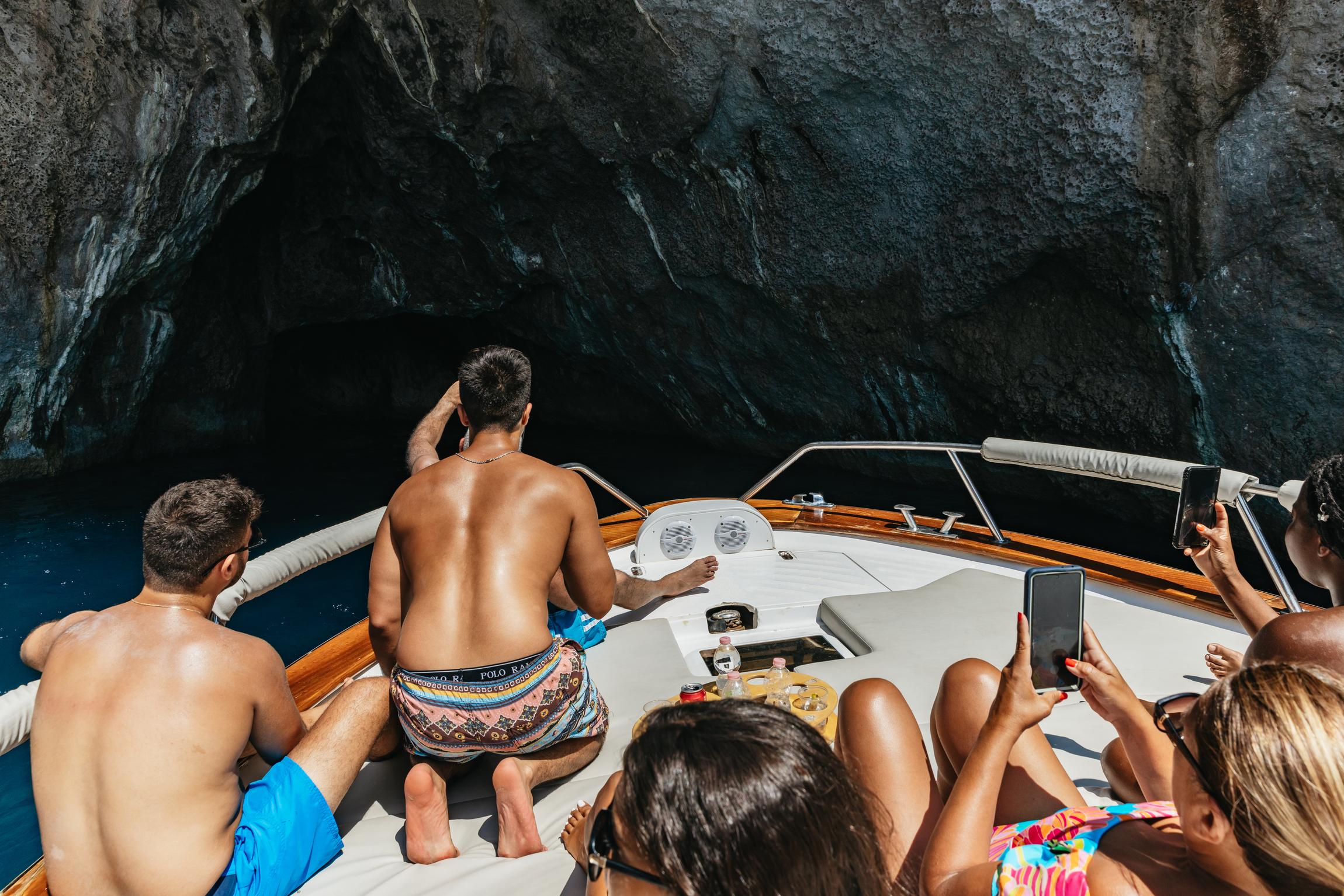 Capri Boat Day Trip from Naples with Lunch & Drinks