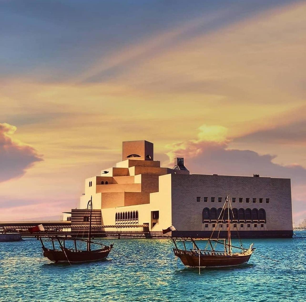 Doha Private City Highlights Tour with 4x4 Transfers