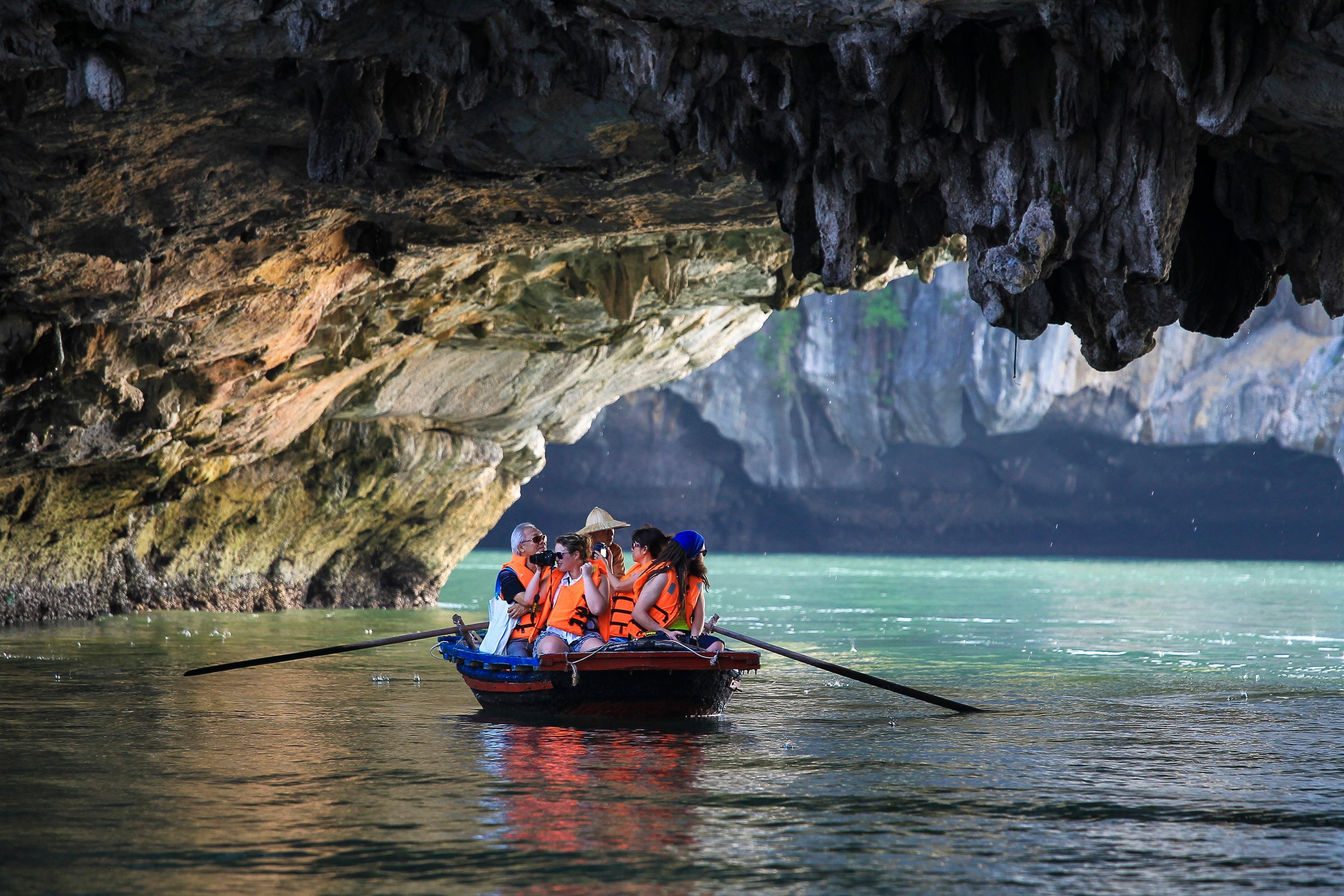 Ha Long Bay Full-Day Cruise from Hanoi: Caves, Kayaking & Sunset Party