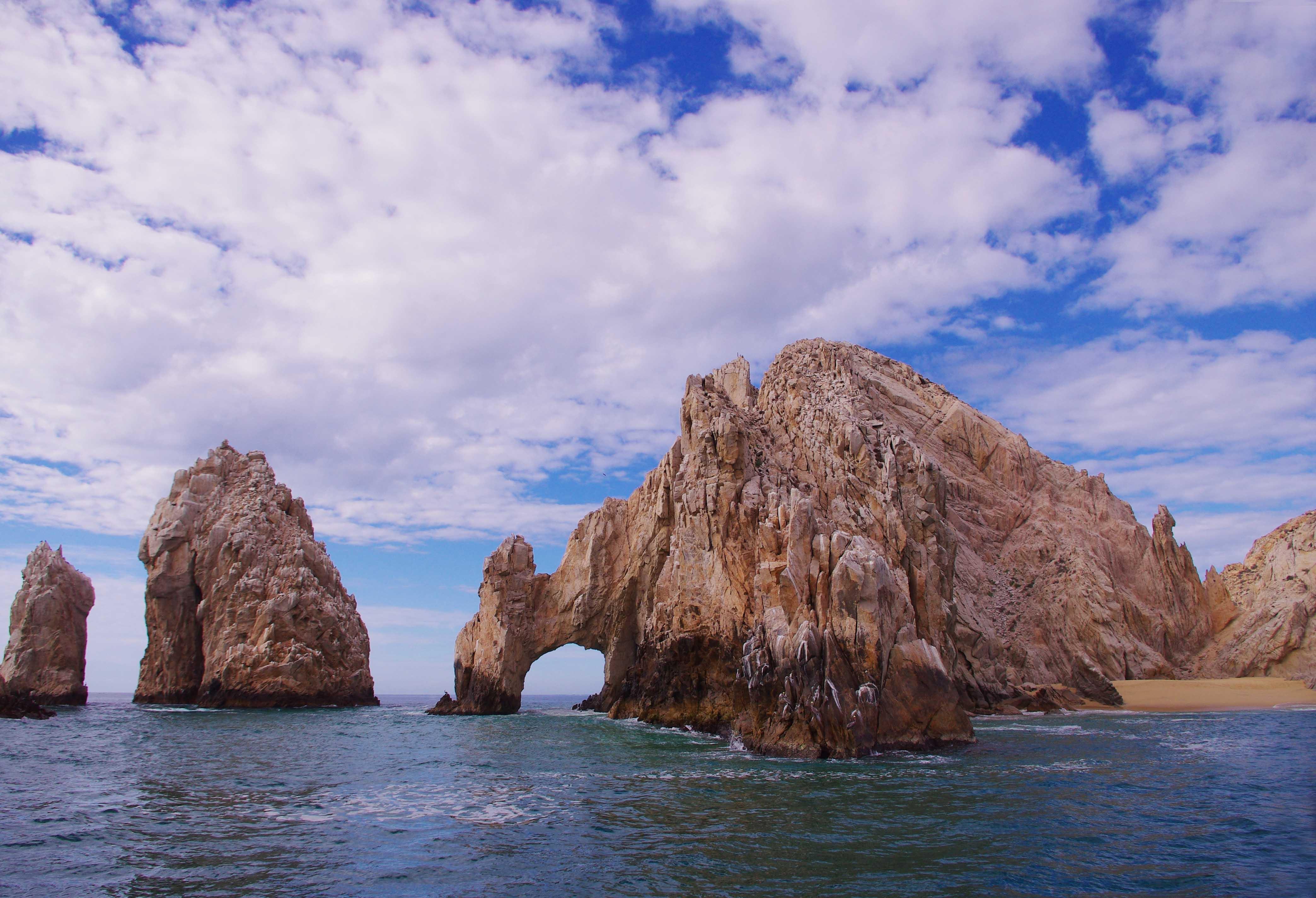 Cabo San Lucas Marine Park: Two-Tank Scuba Diving Adventure
