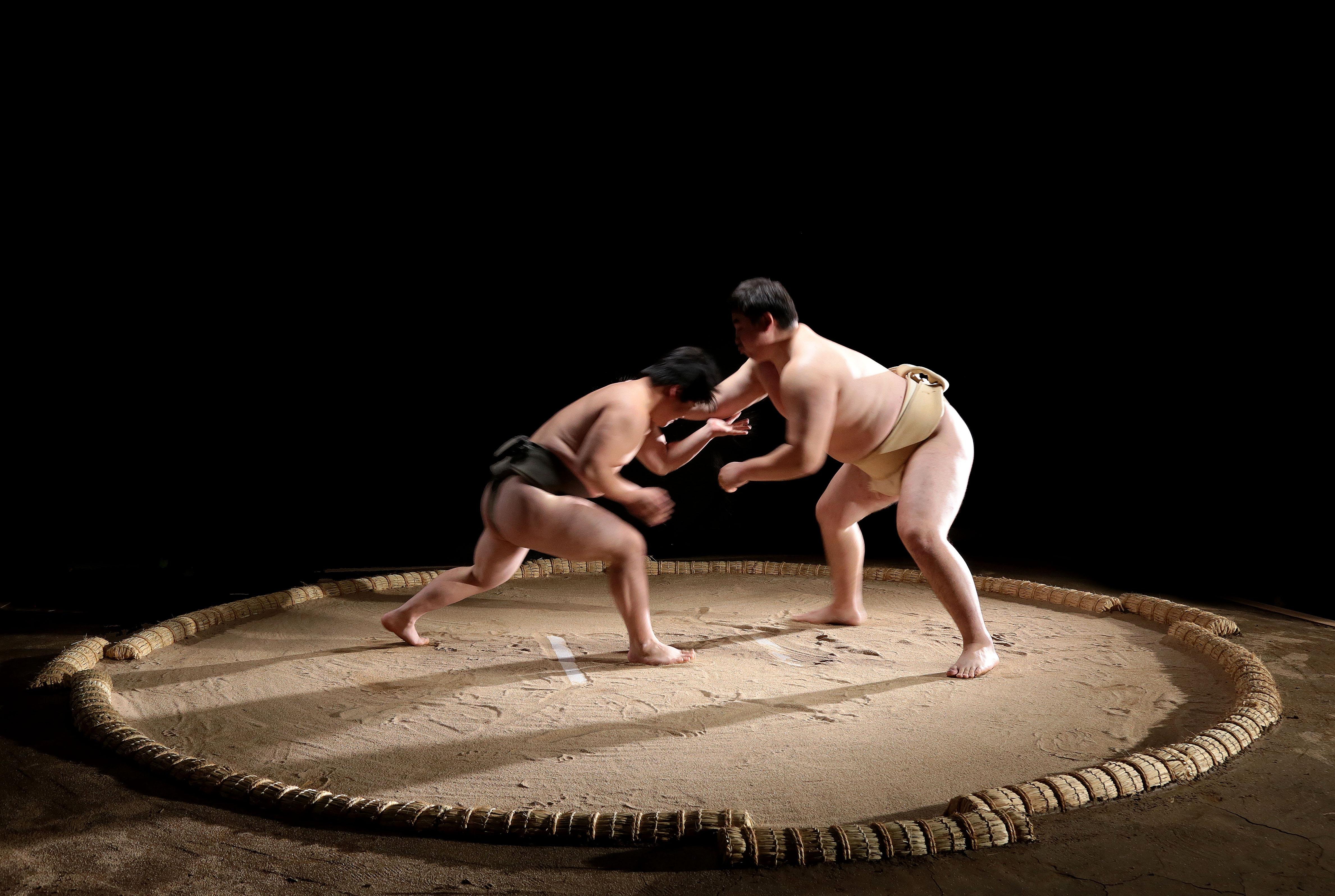 Fukuoka: Sumo Experience with Chanko-nabe Lunch & Live Show