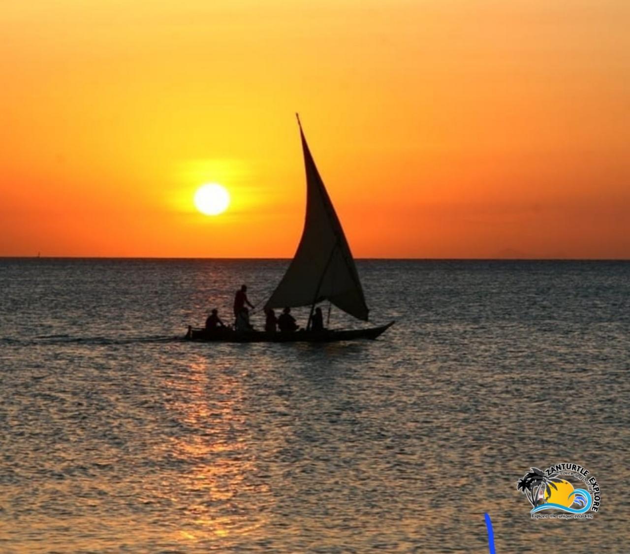 Zanzibar Sunset Dhow Cruise with Live Music from Stone Town