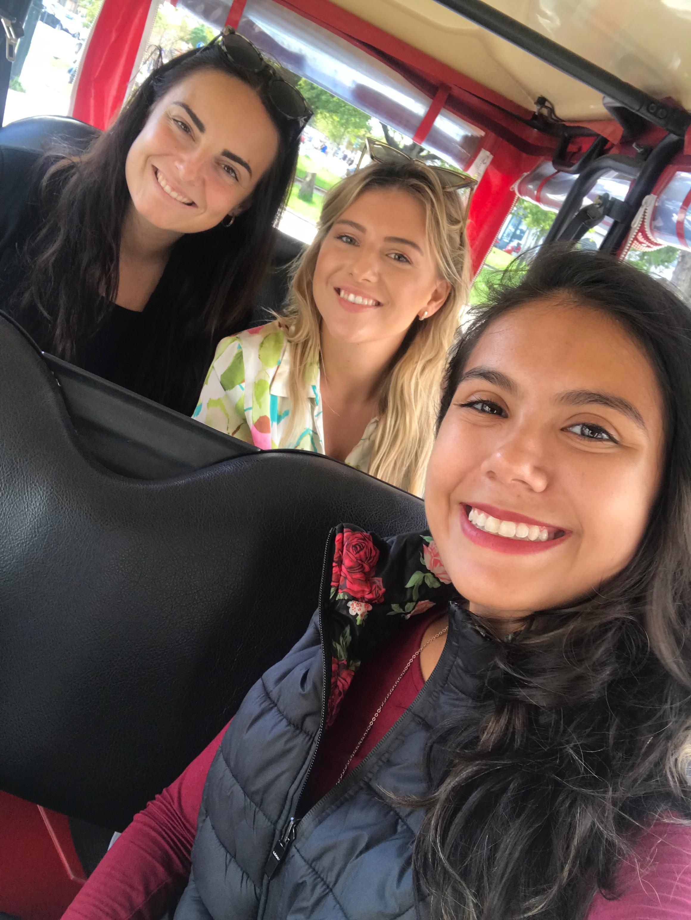 Lisbon Private Tuk-Tuk Tour with Hotel Pickup