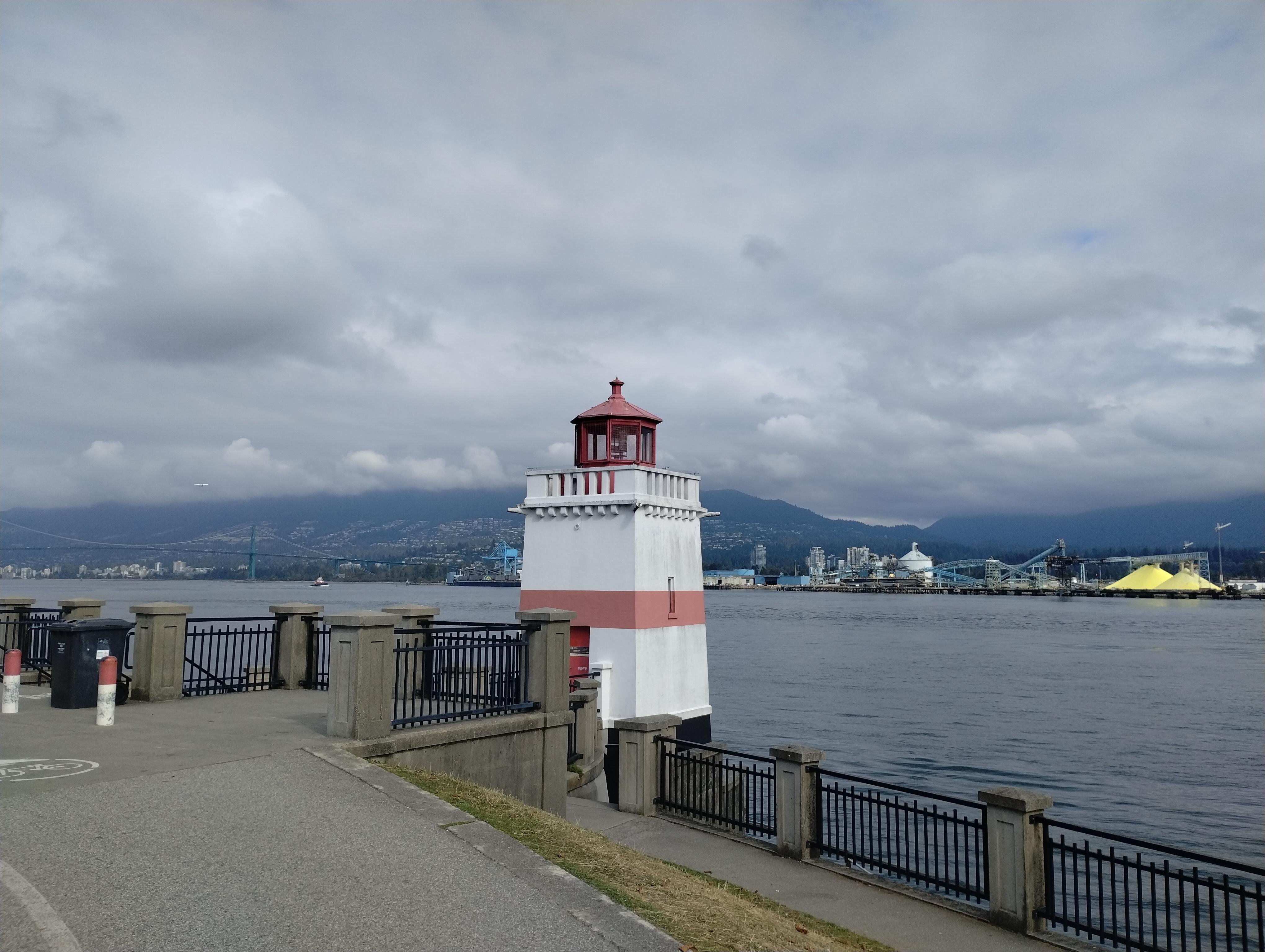 Complete Vancouver Private Small-Group City Tour