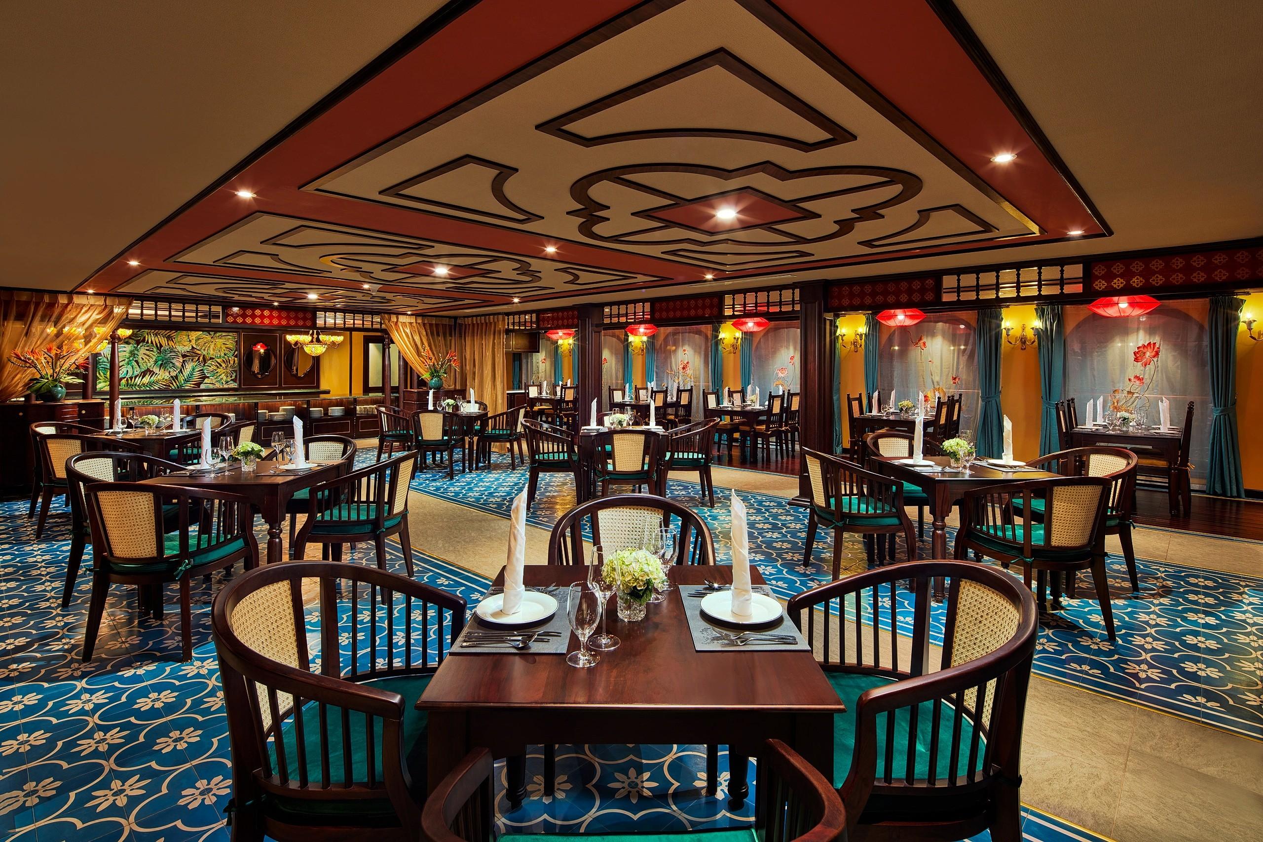 Ha Long Bay 3-Day Luxury Cruise aboard Indochine Premium