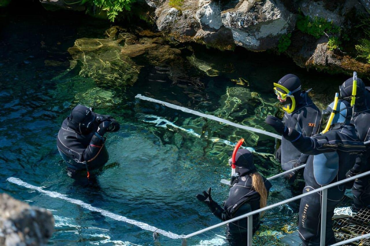 Private Golden Circle & Silfra Snorkeling Expedition