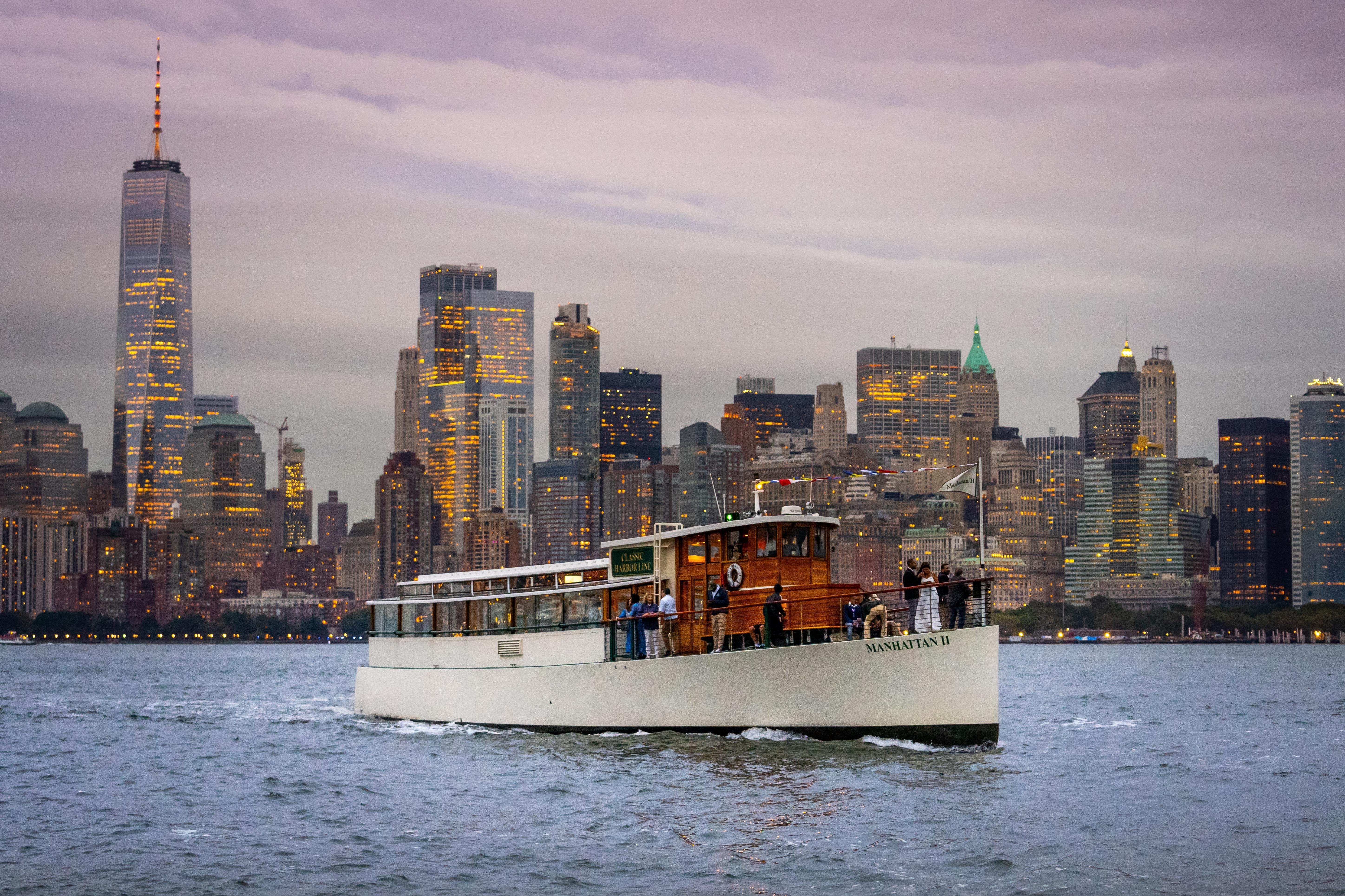 New York City: Sunset Yacht Cruise