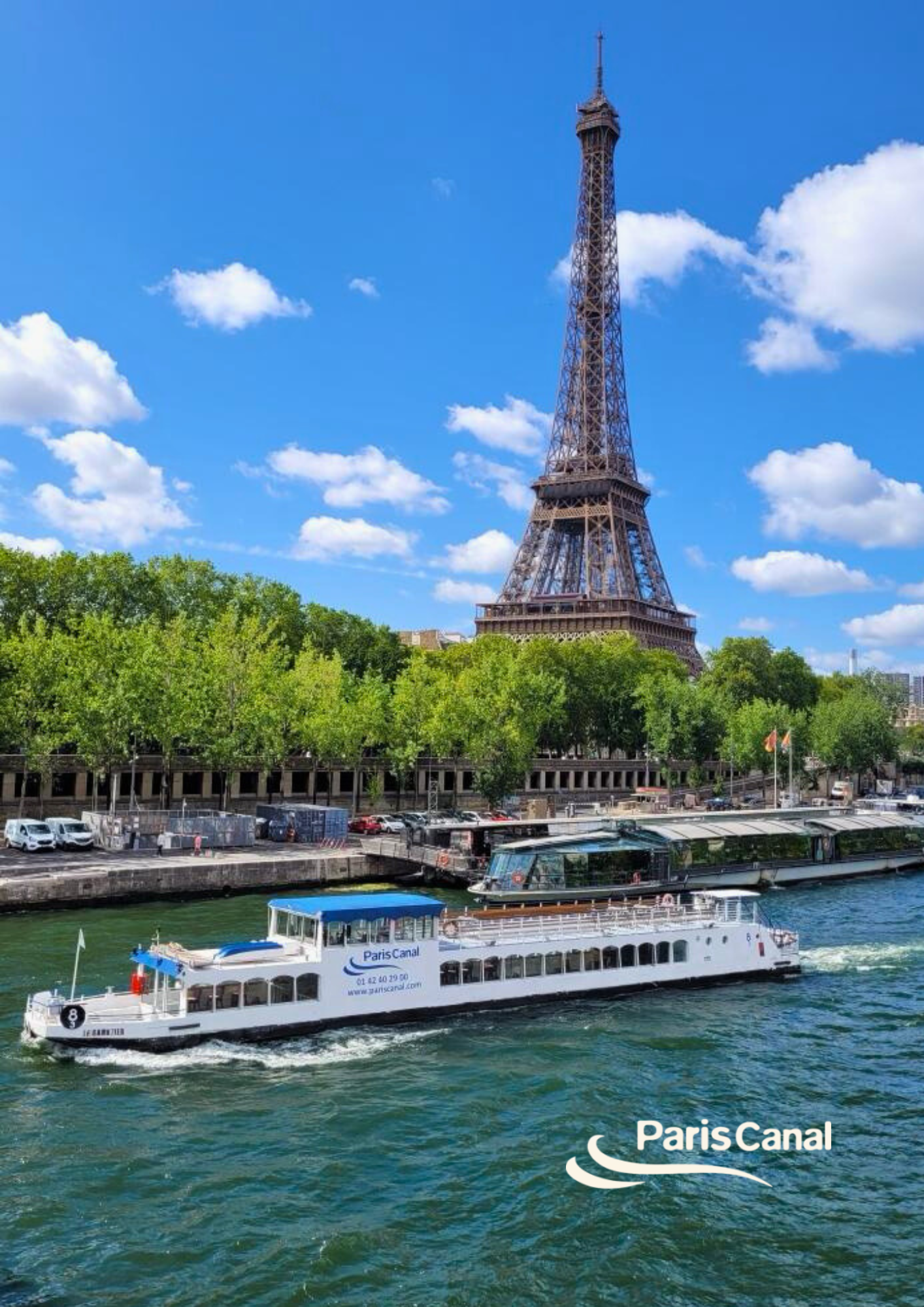 Evening Seine Cruise with Onboard Bar
