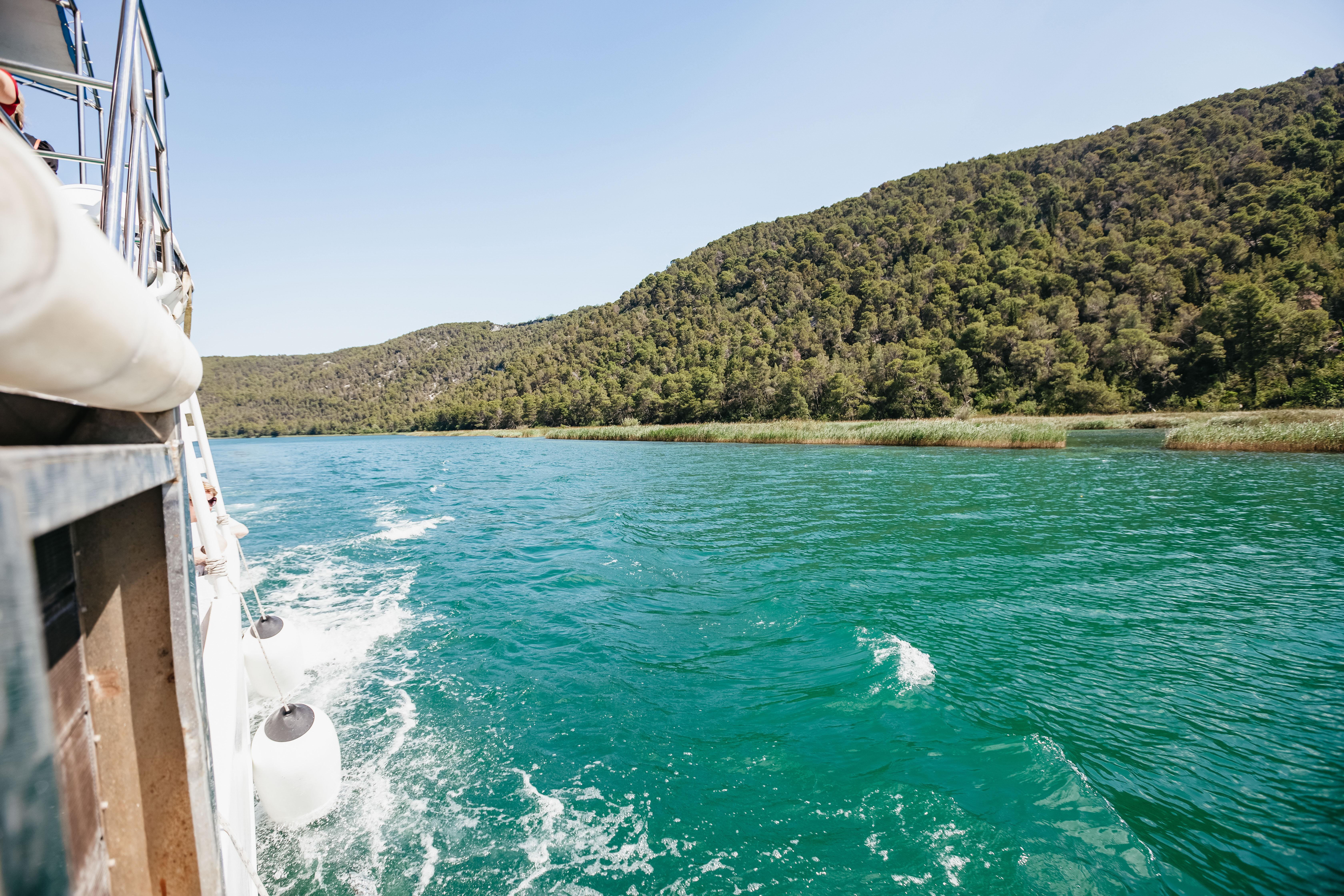 Split: Krka Waterfalls, Boat Cruise & Primosten Swim