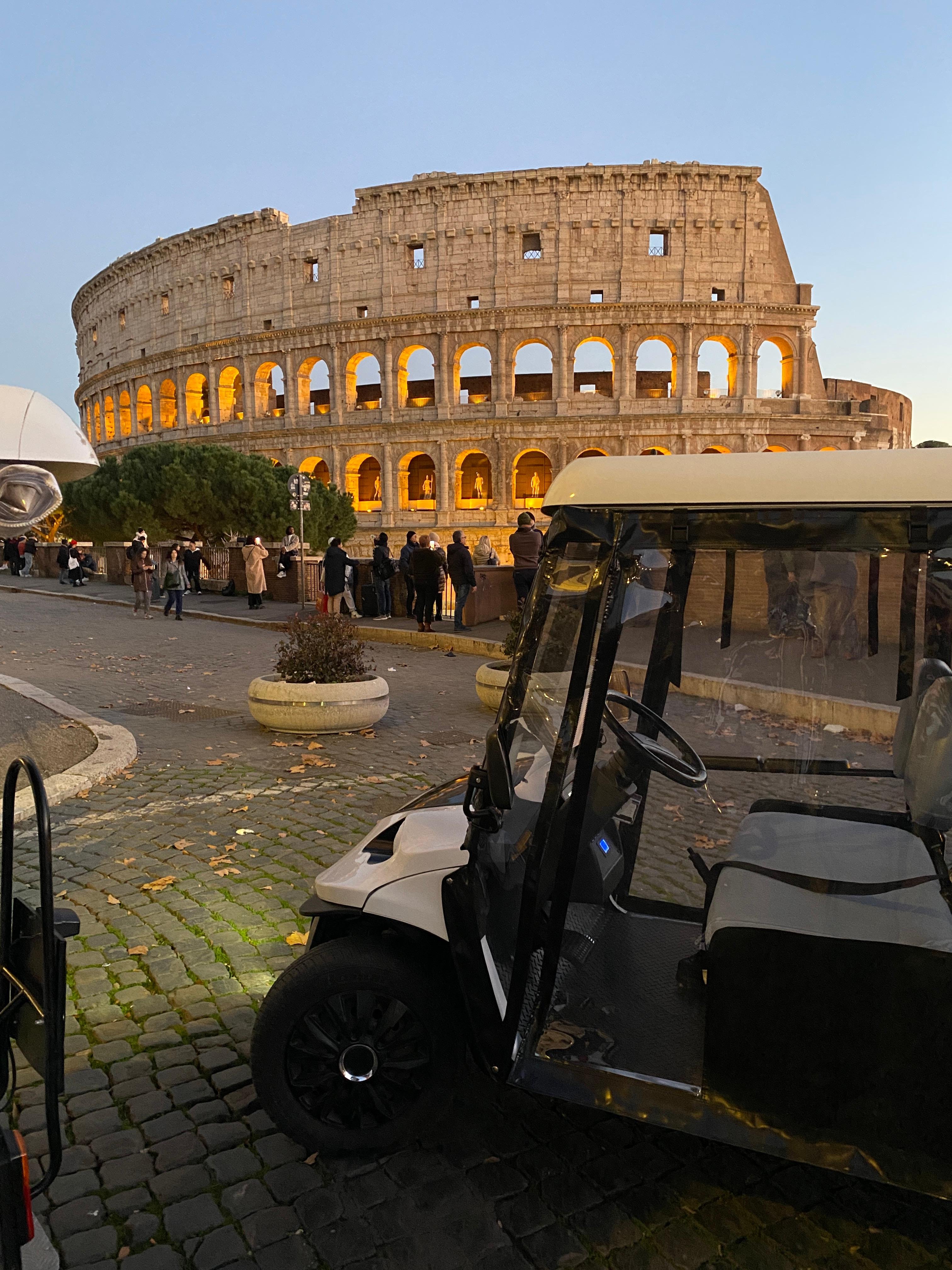 Exclusive Rome by Night: Golf Cart, Italian Dinner & Gelato