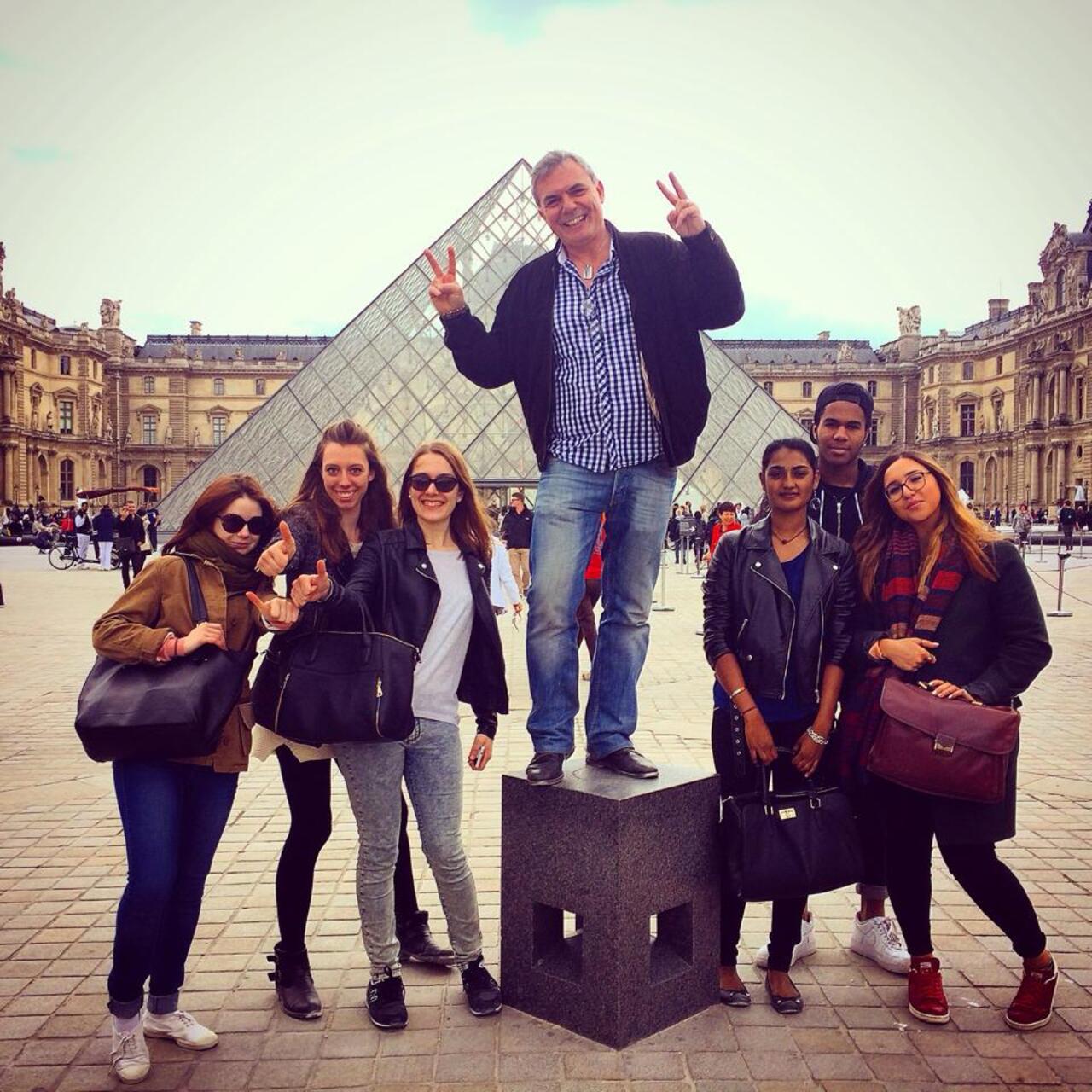 Paris Highlights: Opera Garnier to Notre-Dame Walking Tour