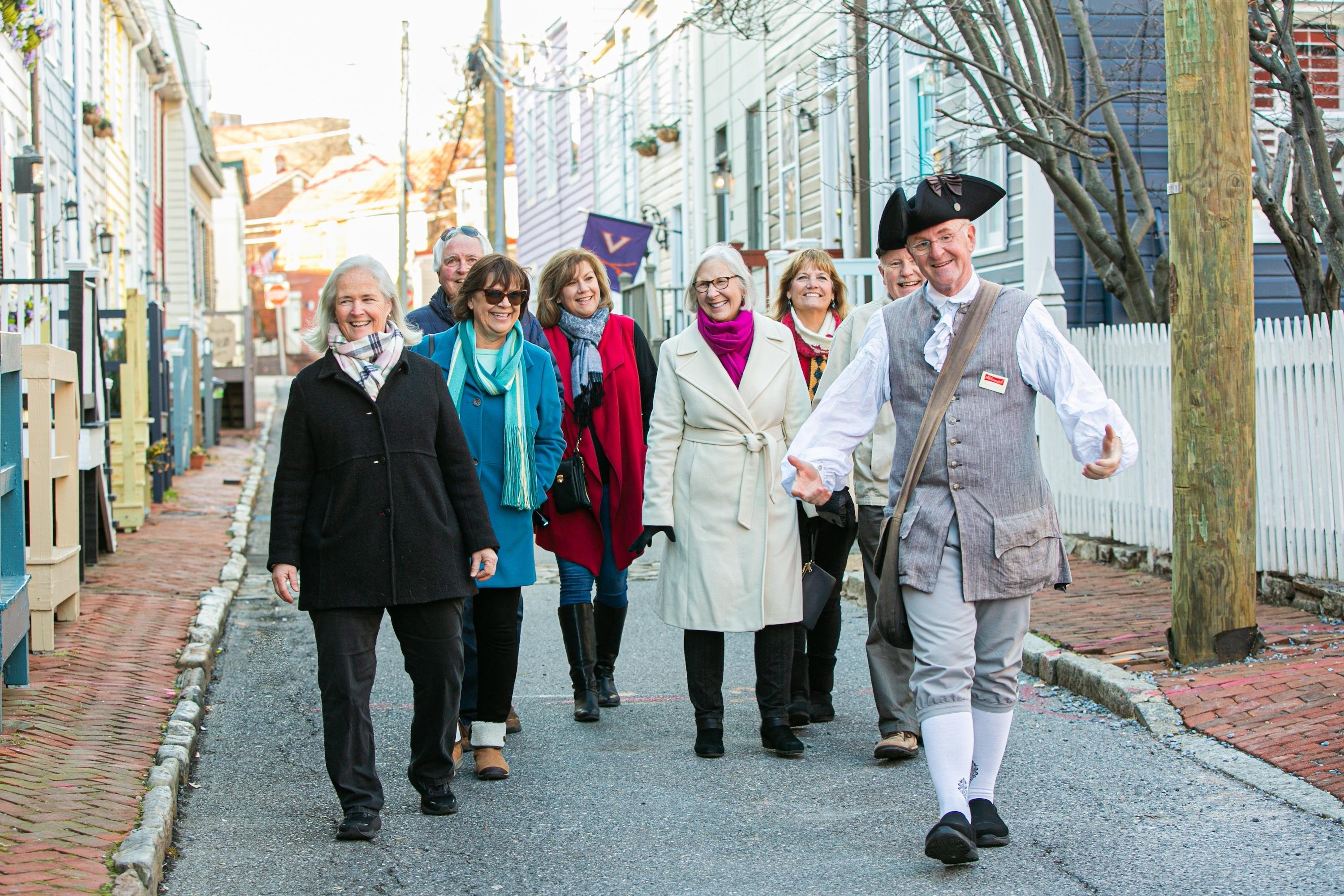 Annapolis Historical Walking Tour with Naval Academy Visit