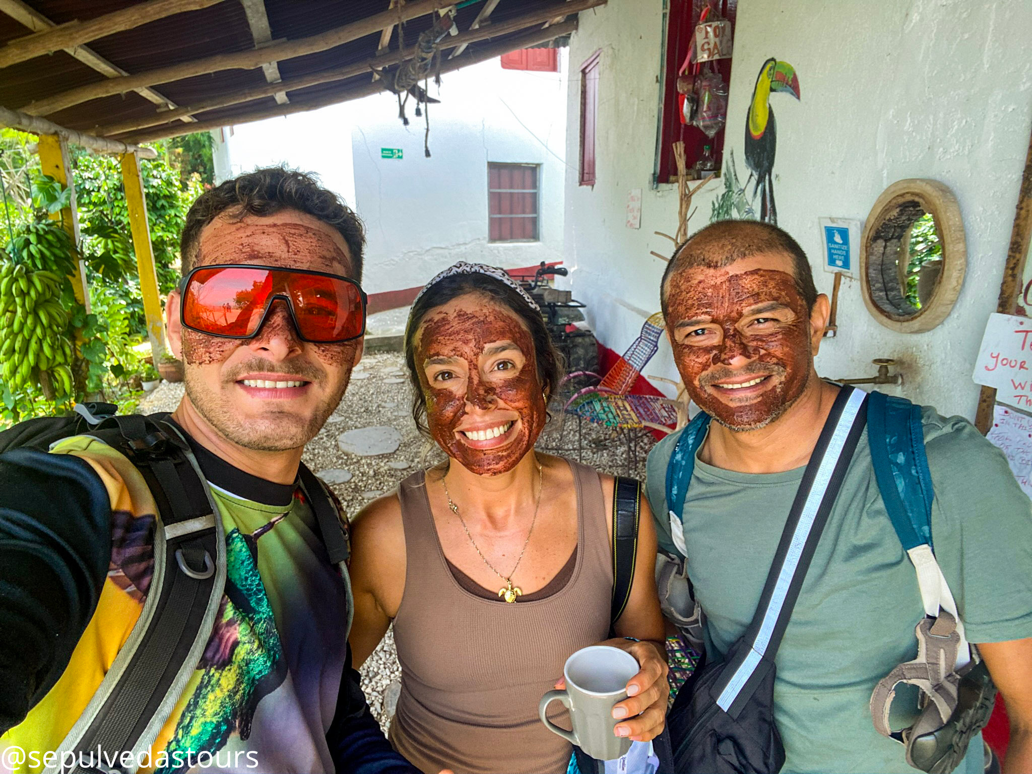 Minca Cloud Forest: Hummingbirds, Cacao Farm & Waterfall