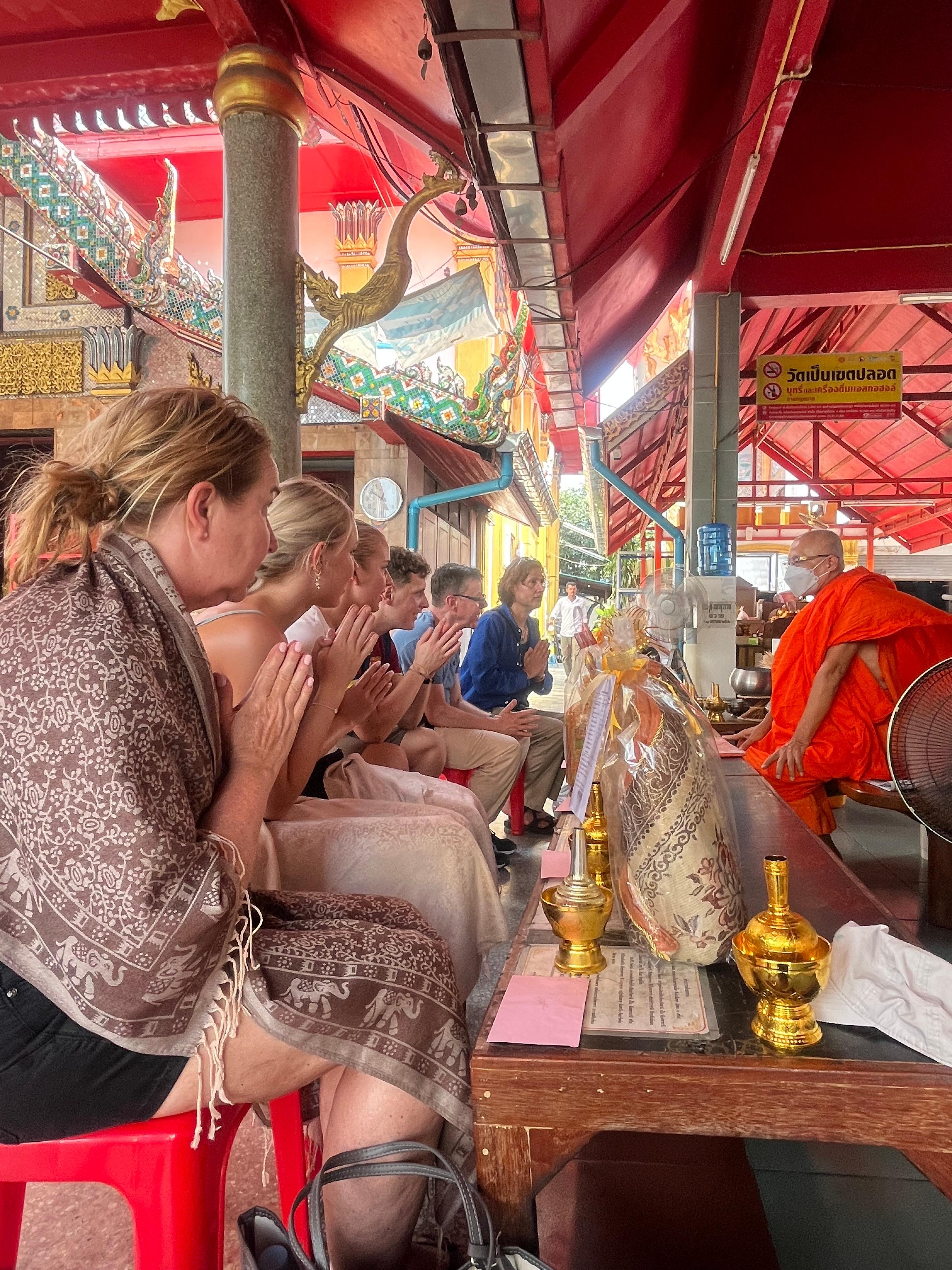Bangkok Longtail Boat & Tuk-Tuk Temple Tour