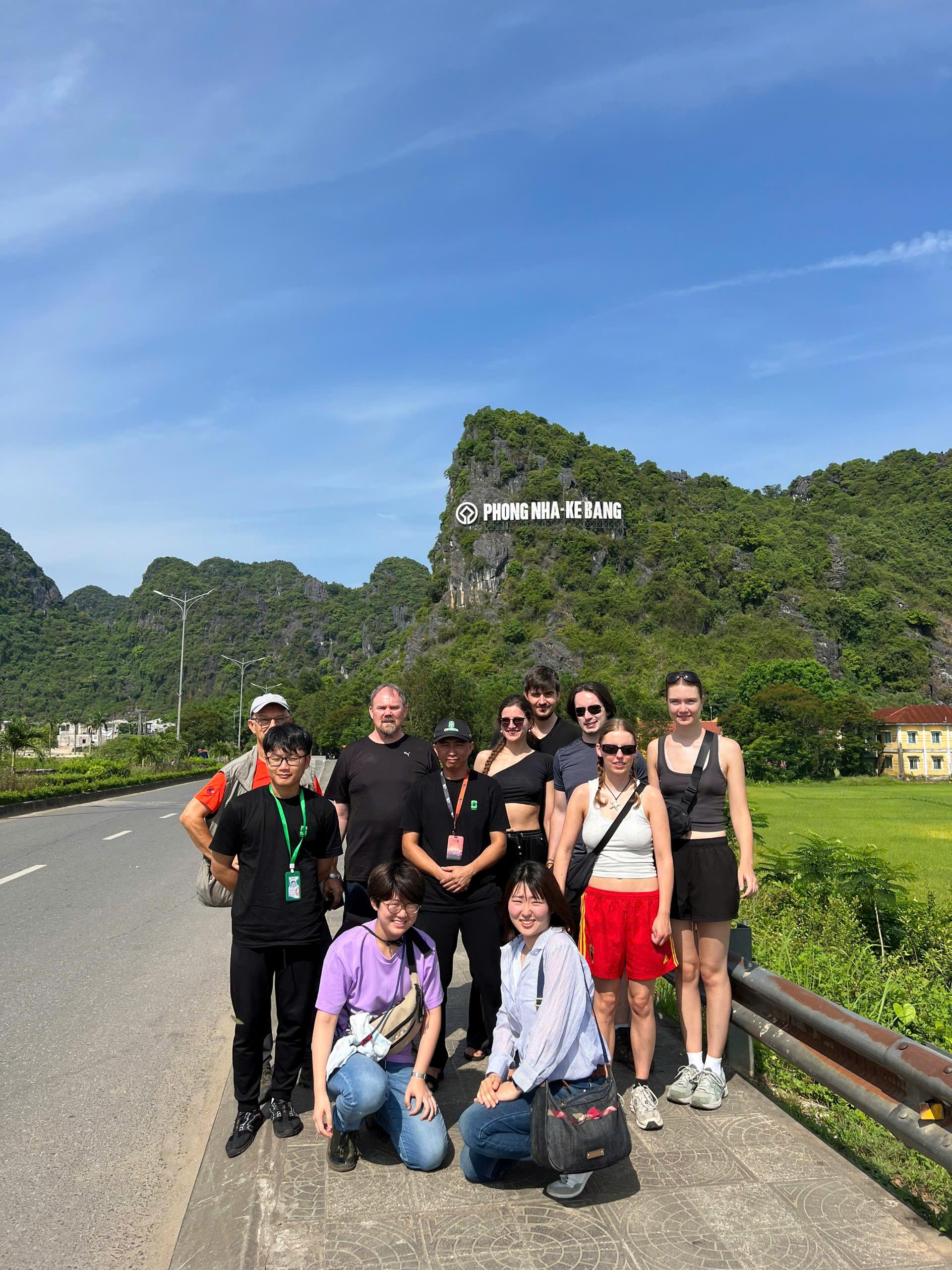 Phong Nha Cave boat tour Son River dragon boat and Paradise Cave karst — image 51