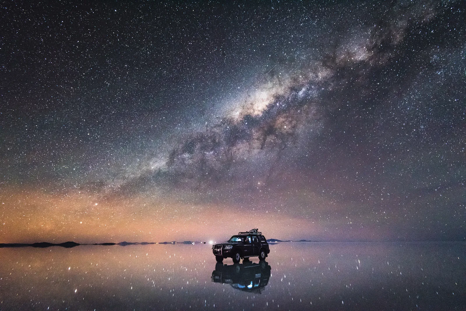 Uyuni Salt Flat Full-Day Adventure with Sunset & Stargazing