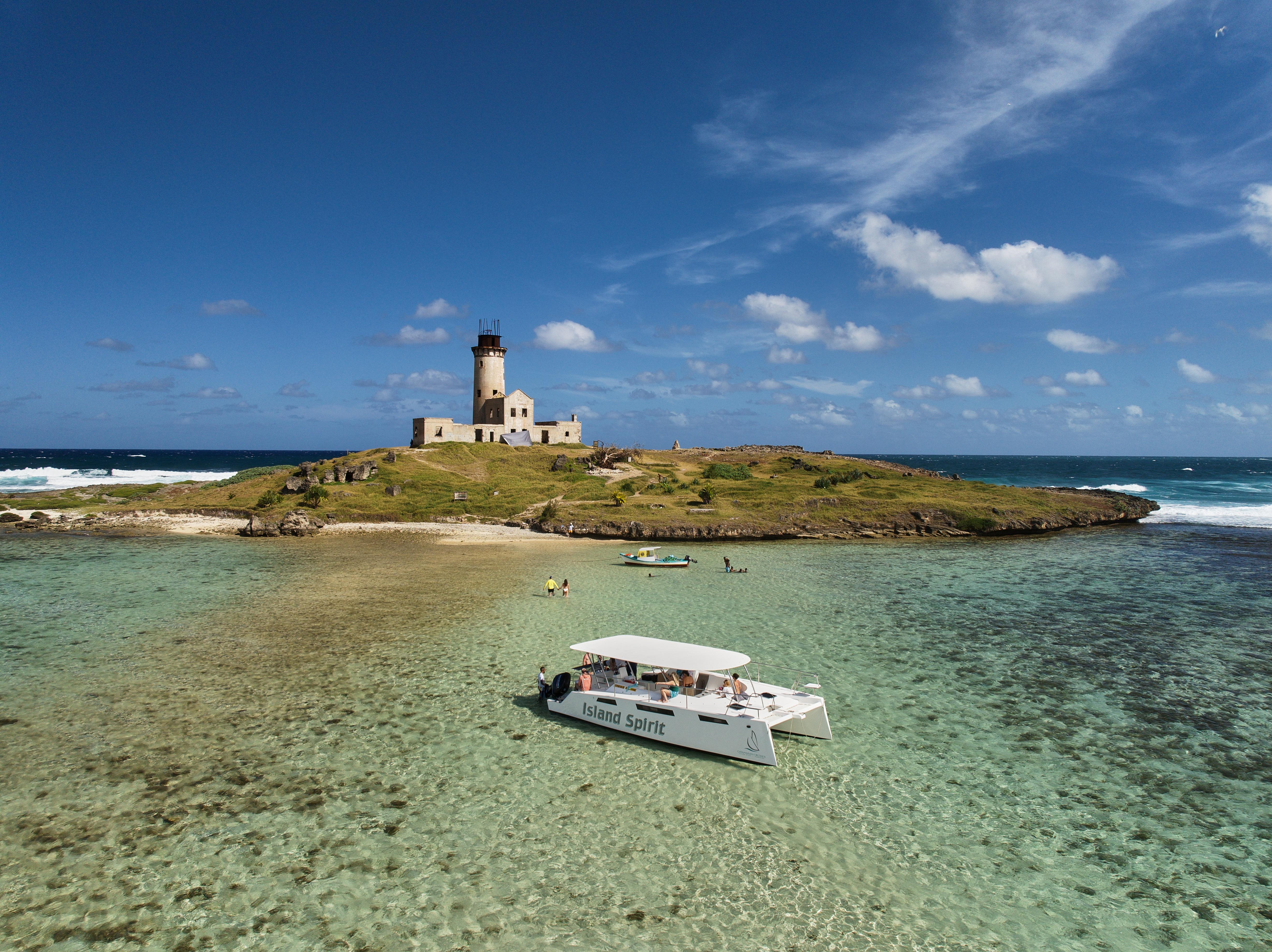 Southeast Mauritius 5-Island Catamaran Adventure