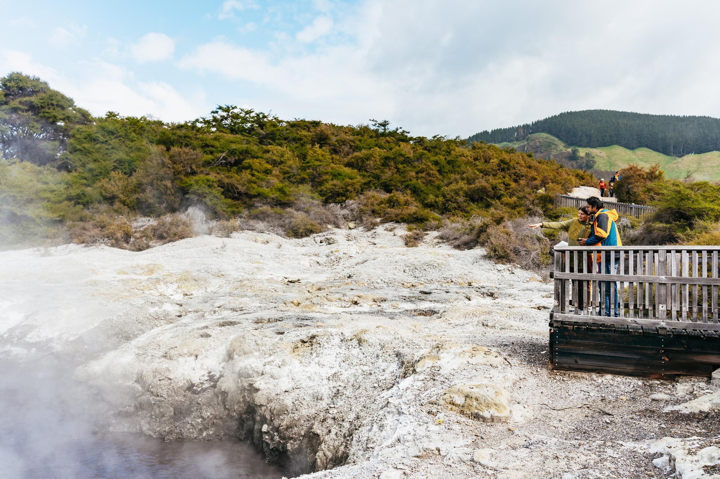 Wai-O-Tapu Thermal Wonderland Rotorua — Champagne Pool and Artist's Palette — image 6