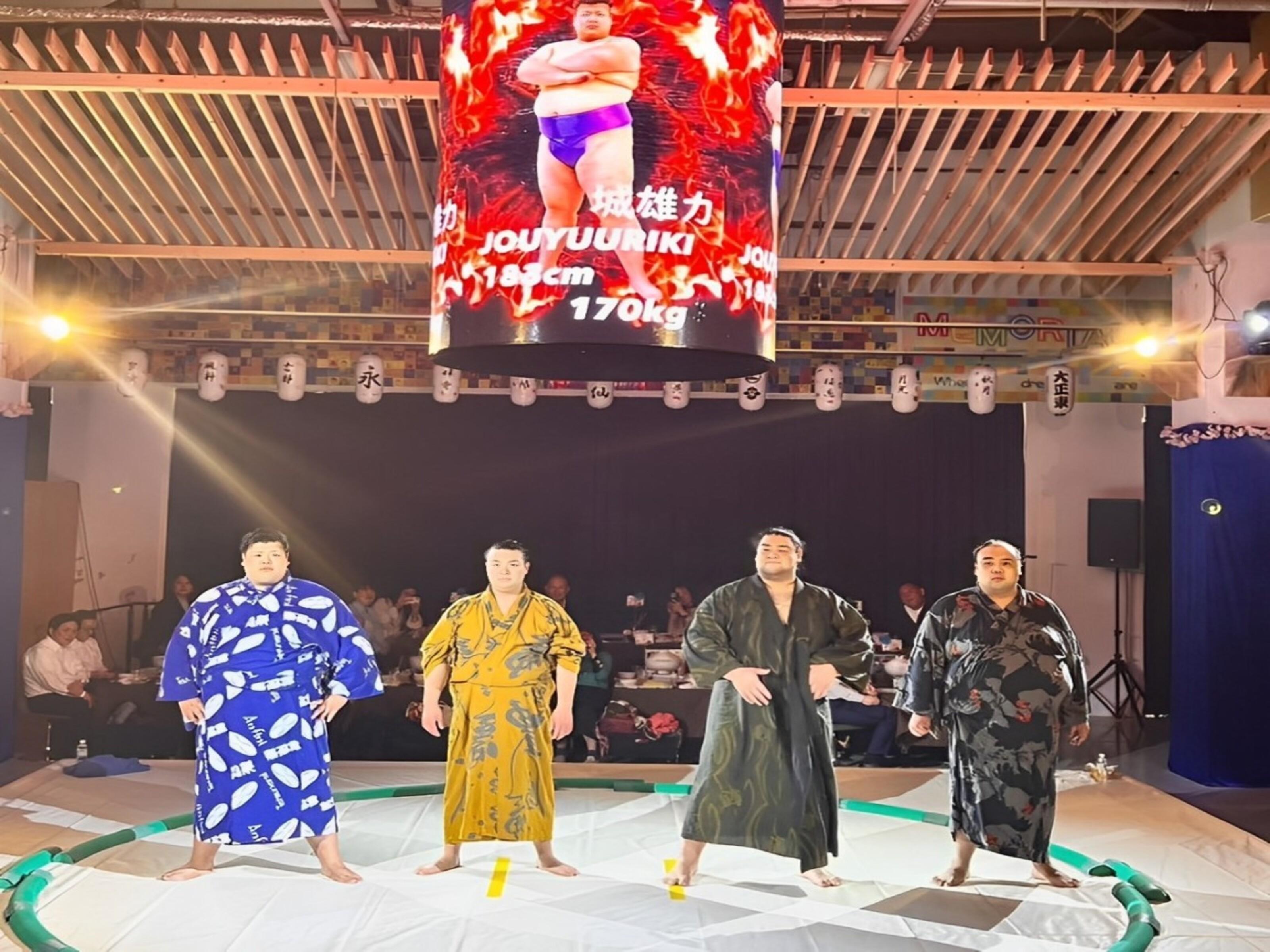 Osaka Sumo Show and Cultural Experience with Hot Pot