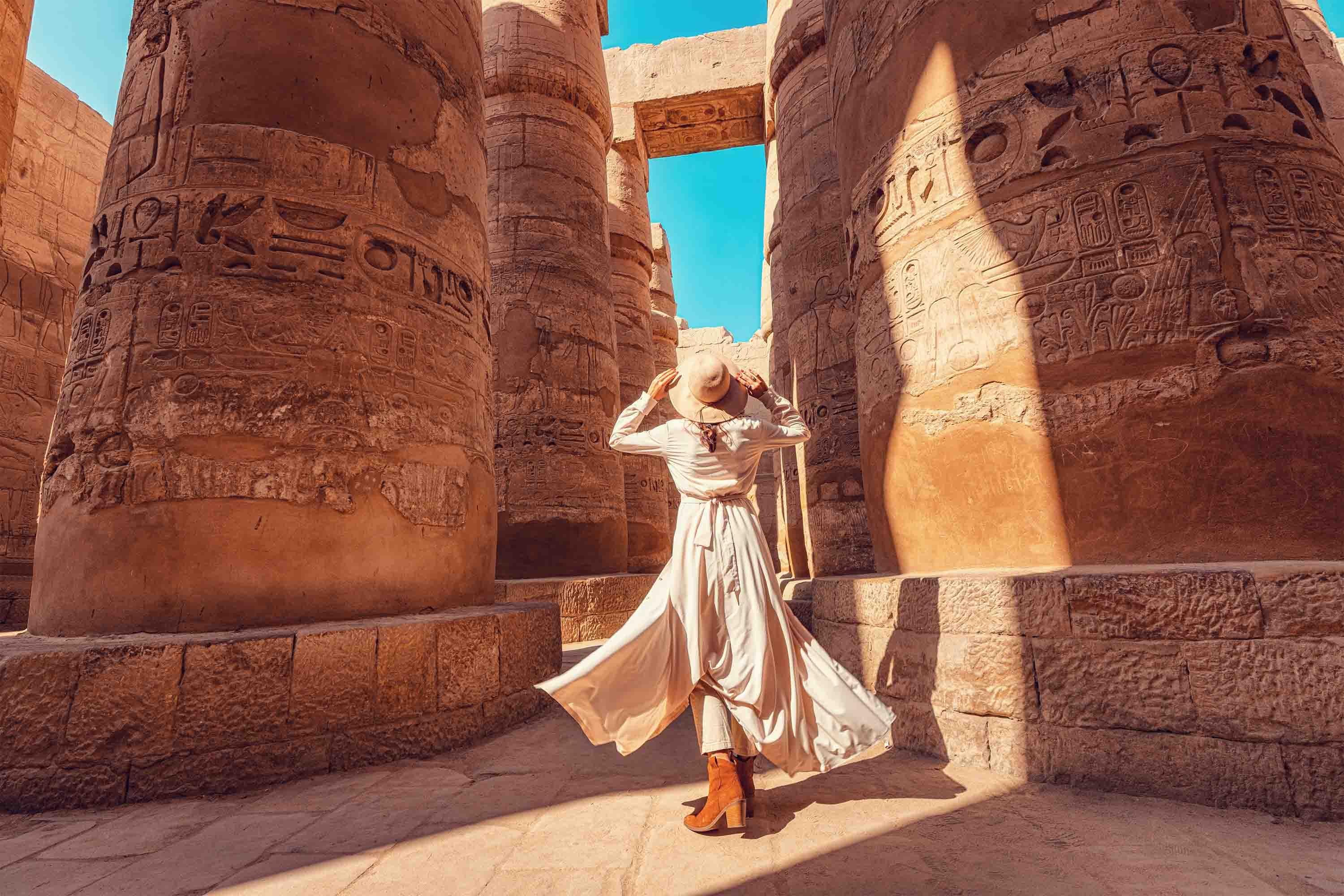 Hurghada to Luxor: Valley of Kings, Karnak Temple & Tutankhamun's Tomb