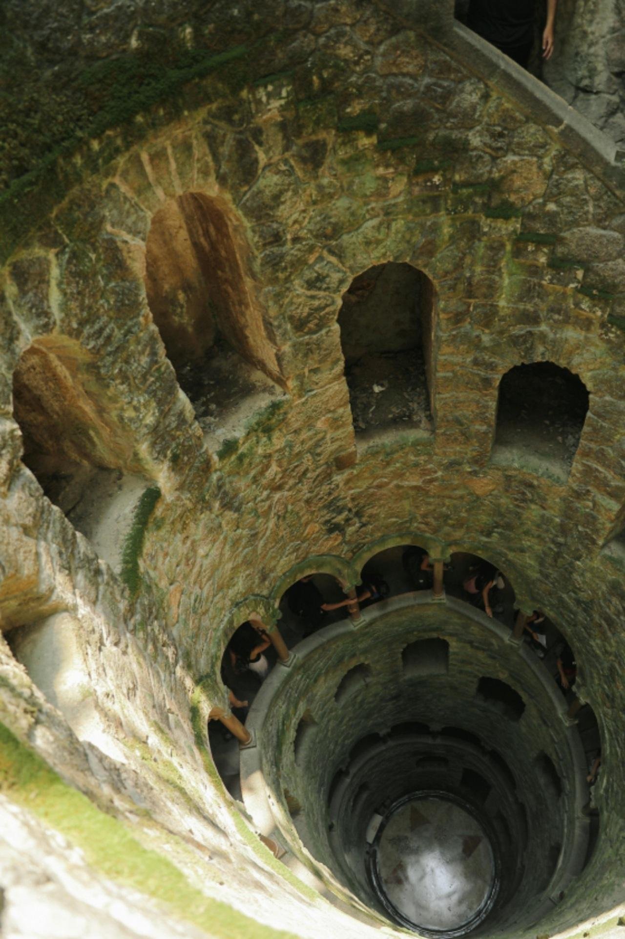 Sintra, Pena Palace, Regaleira, Cabo da Roca & Cascais Day Tour from Lisbon