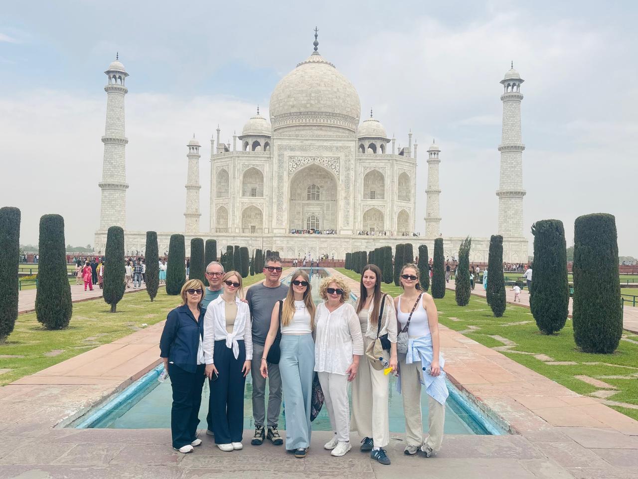 Delhi to Taj Mahal & Agra Day Trip on the Gatimaan Express
