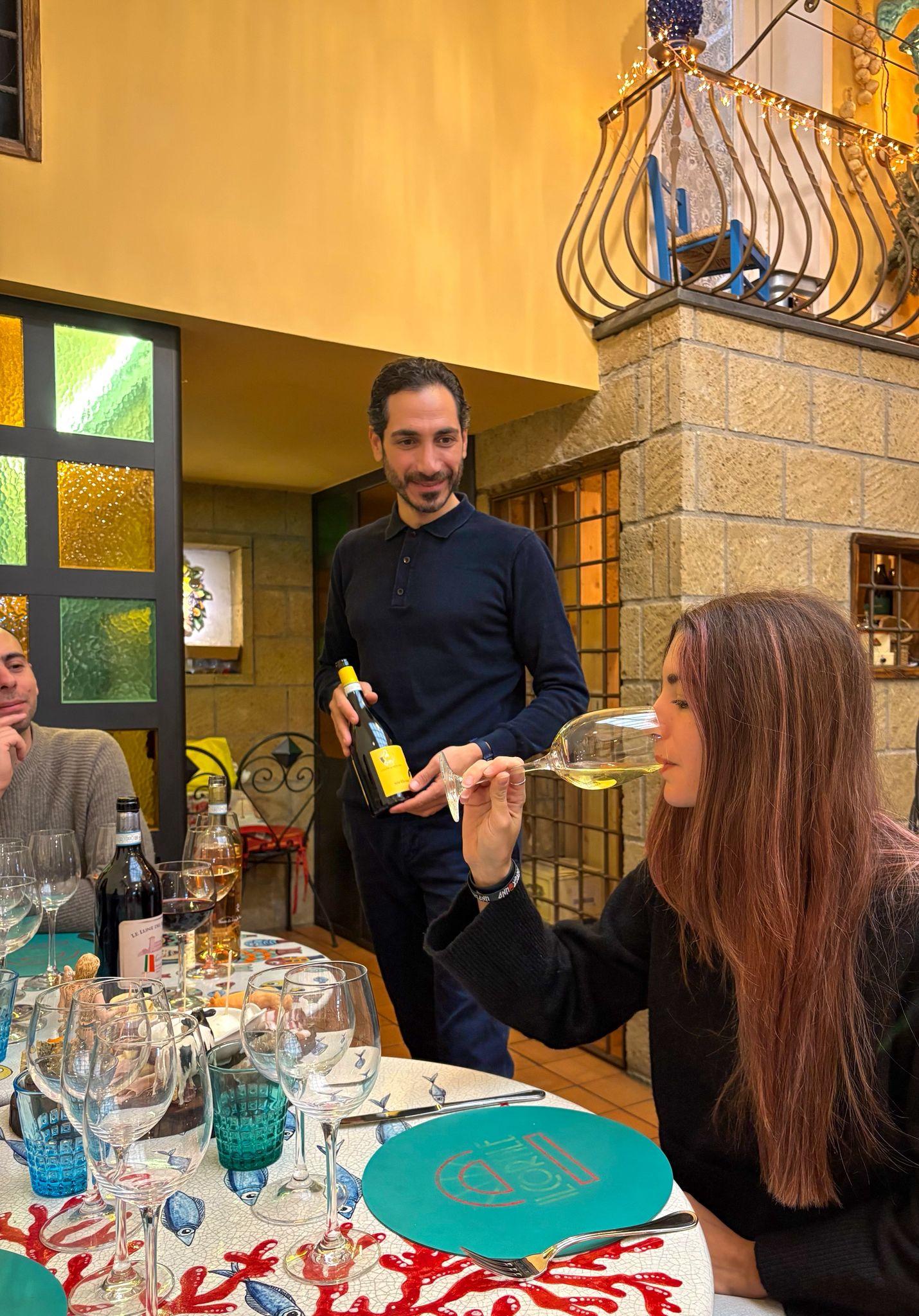 Sorrento: Campania Wine Tasting with Local Food Pairings