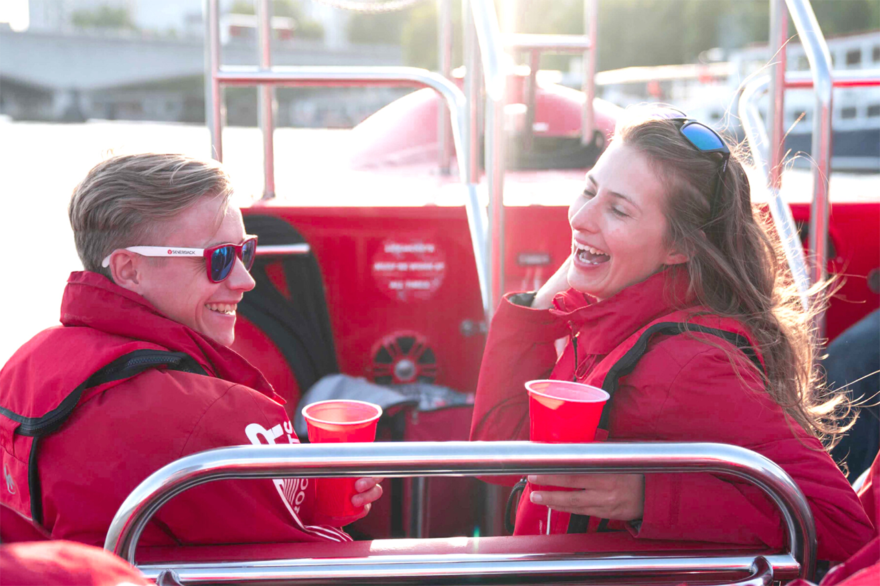 Thames Sunset Speedboat Ride with Complimentary Drink