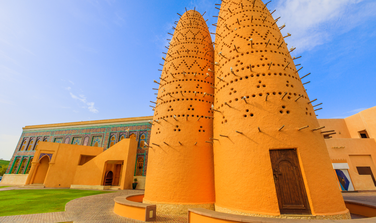 Doha Private Highlights Tour & Traditional Dhow Cruise