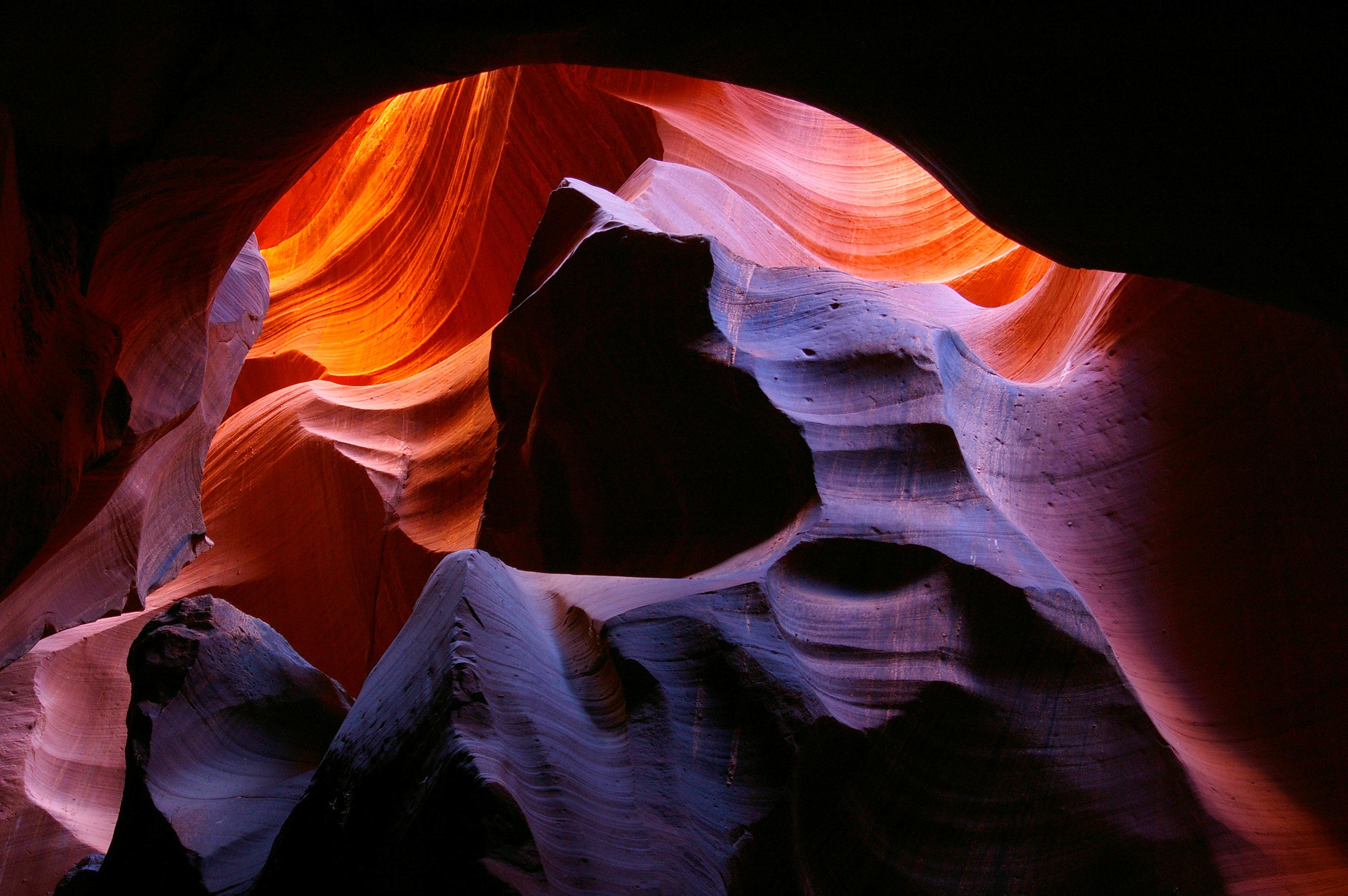 Antelope Canyon & Horseshoe Bend VIP Small Group from Las Vegas