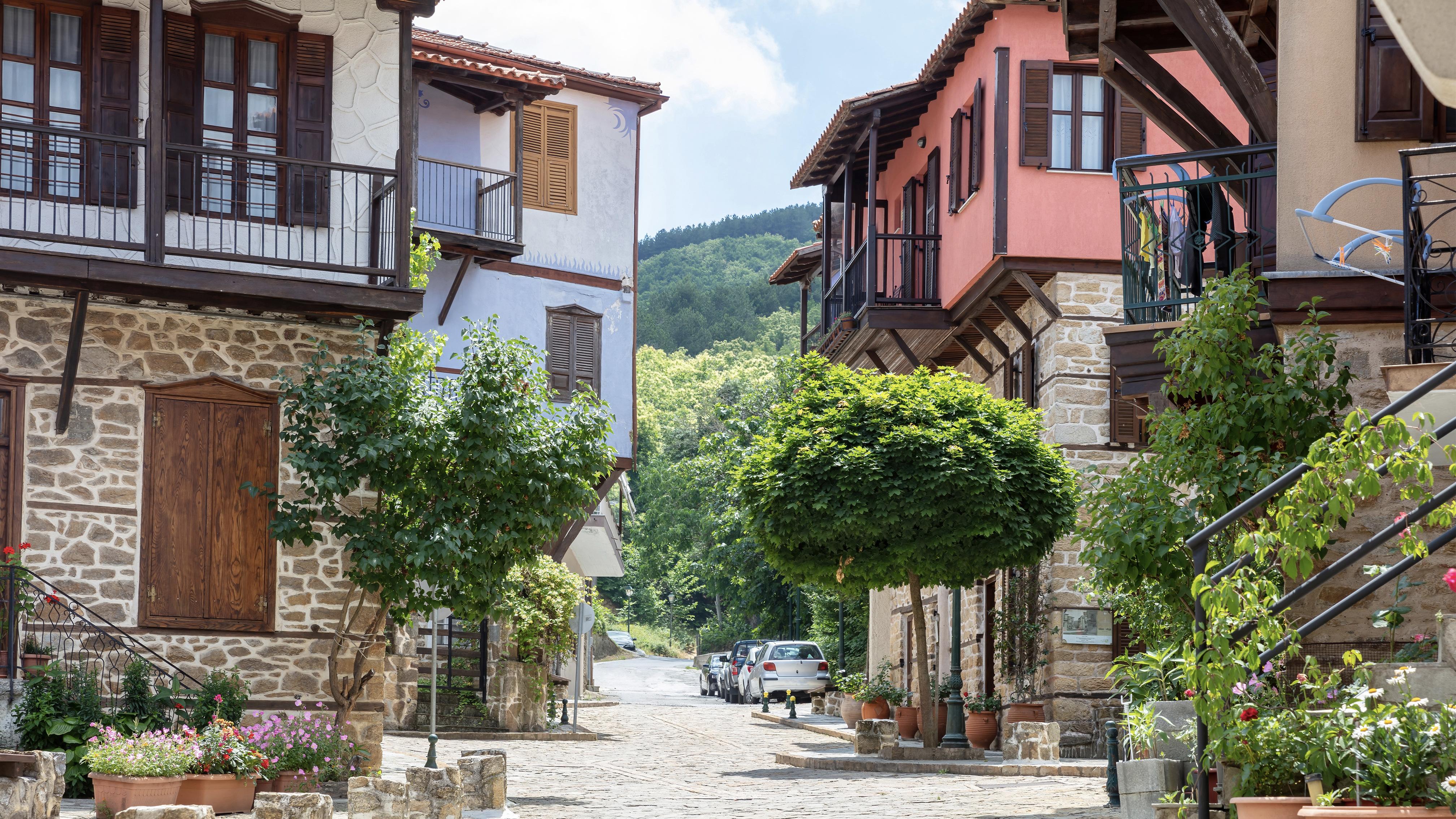 Halkidiki Discovery: Arnaia Village, Honey Tasting & Ierissos Beach