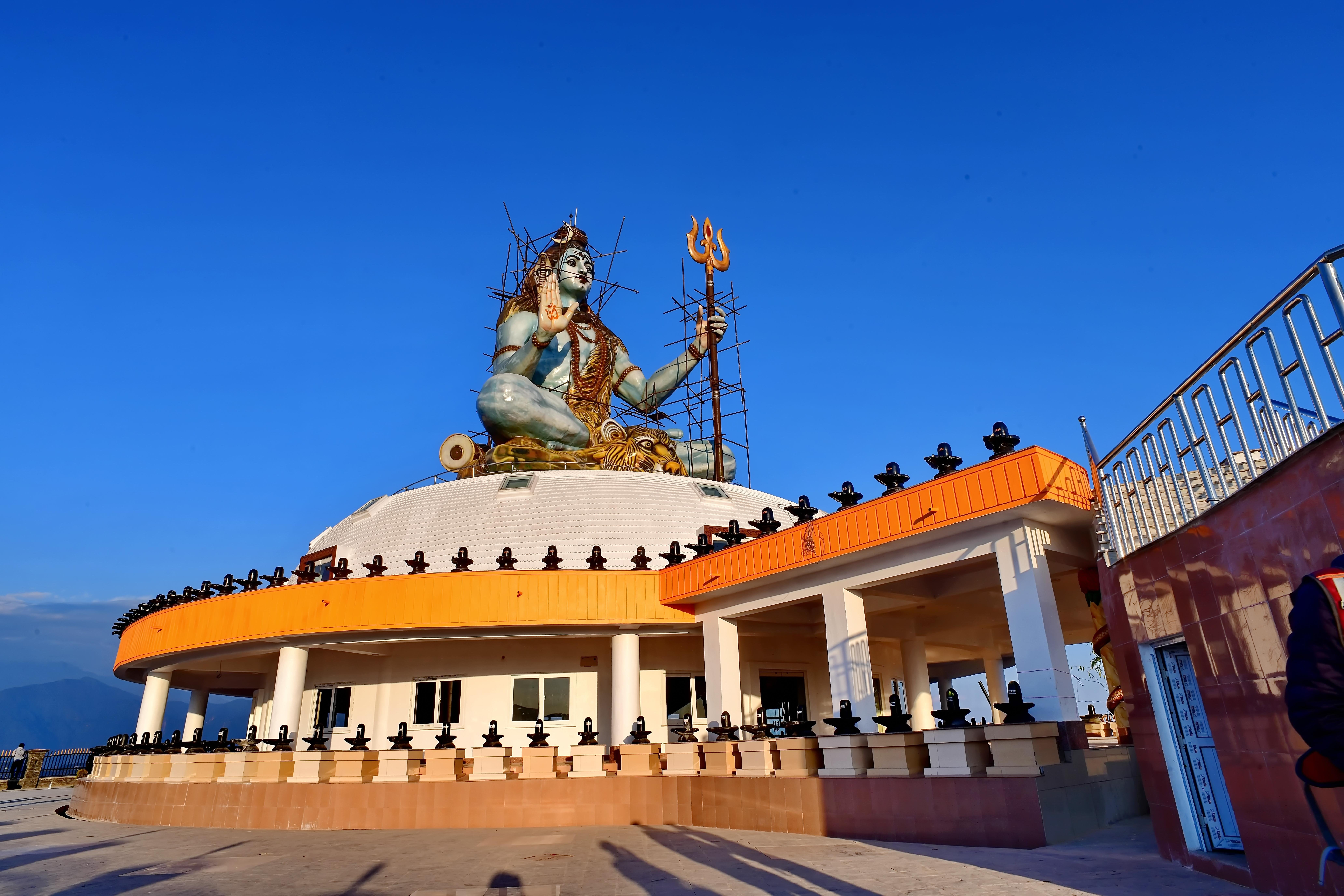 Pokhara Full-Day City Sightseeing Group Bus Tour