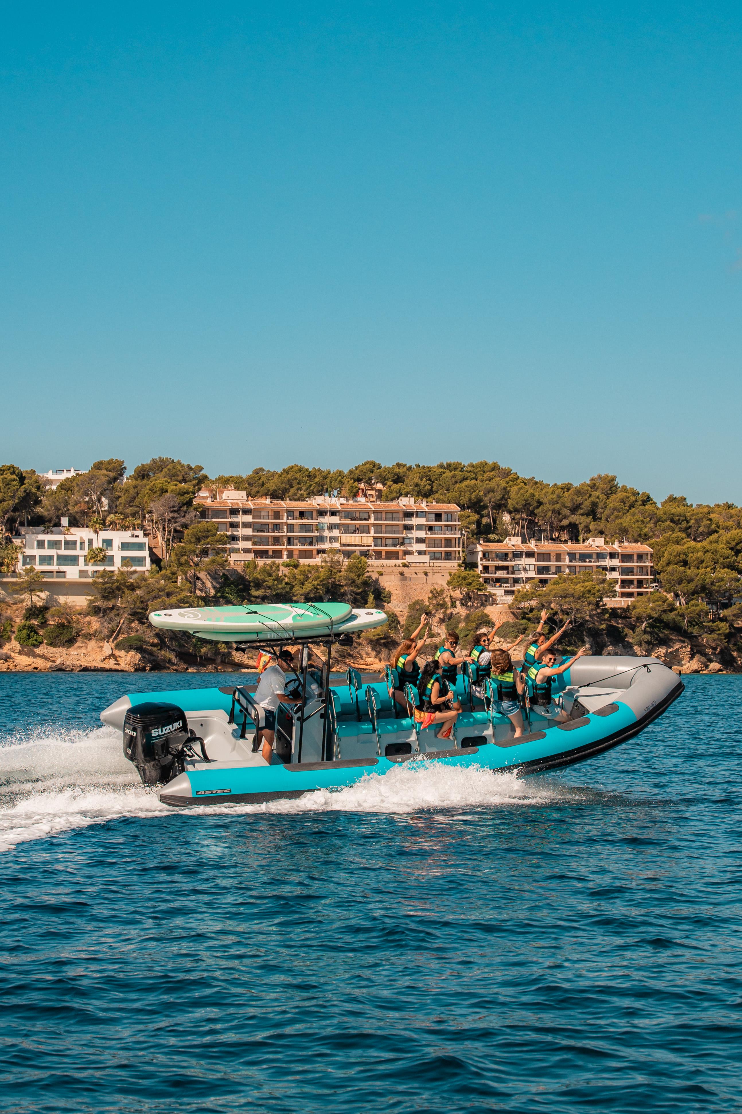 Mallorca Speedboat Adventure with Caves & Snorkeling