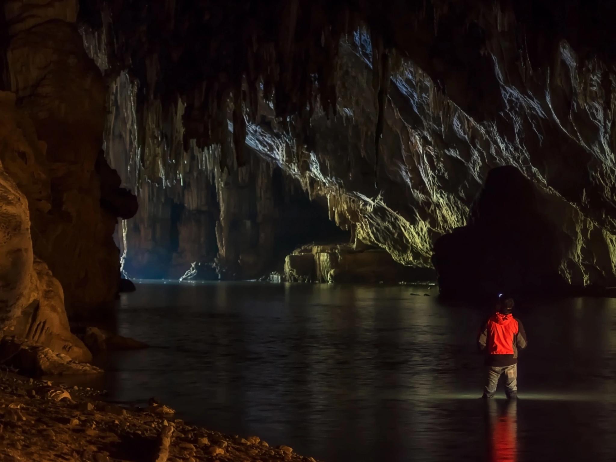 Krabi to James Bond Island & Phang Nga Bay by Longtail Boat