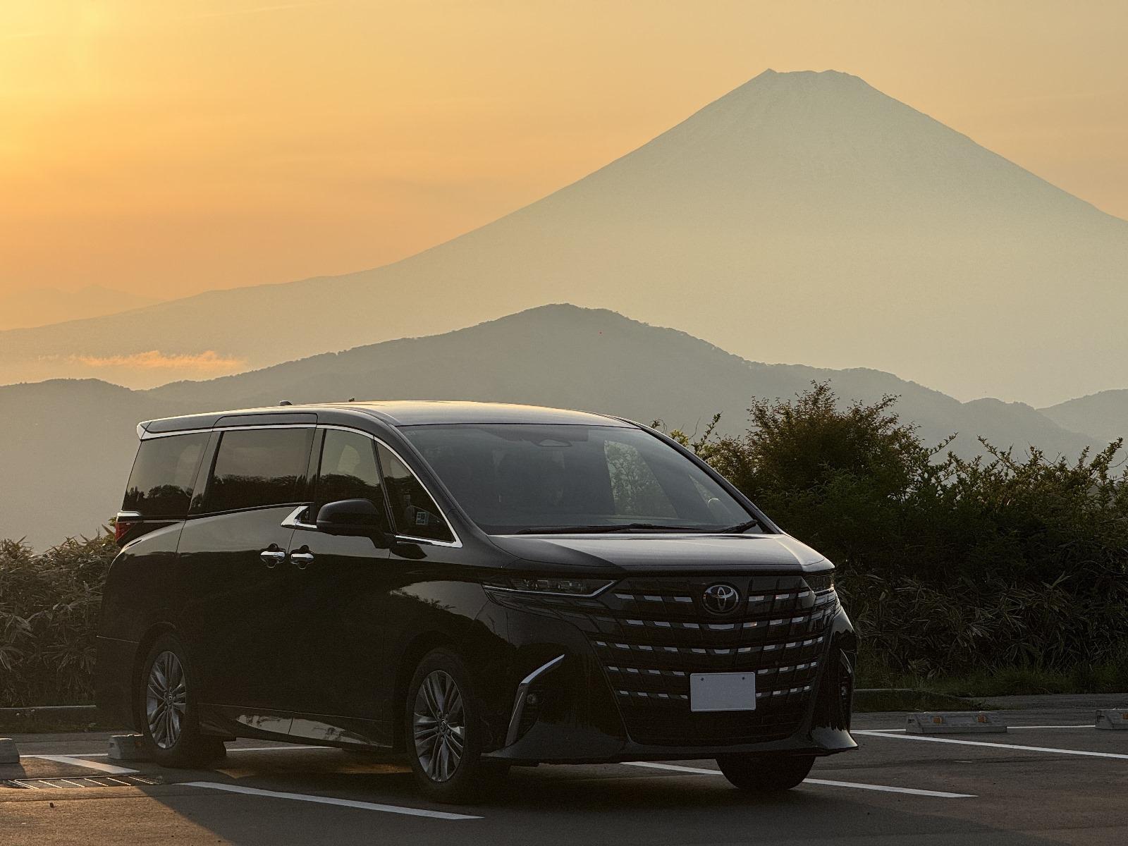 Private Tokyo to Fuji & Hakone Day Trip: Onsen, Art & Scenic Landscapes