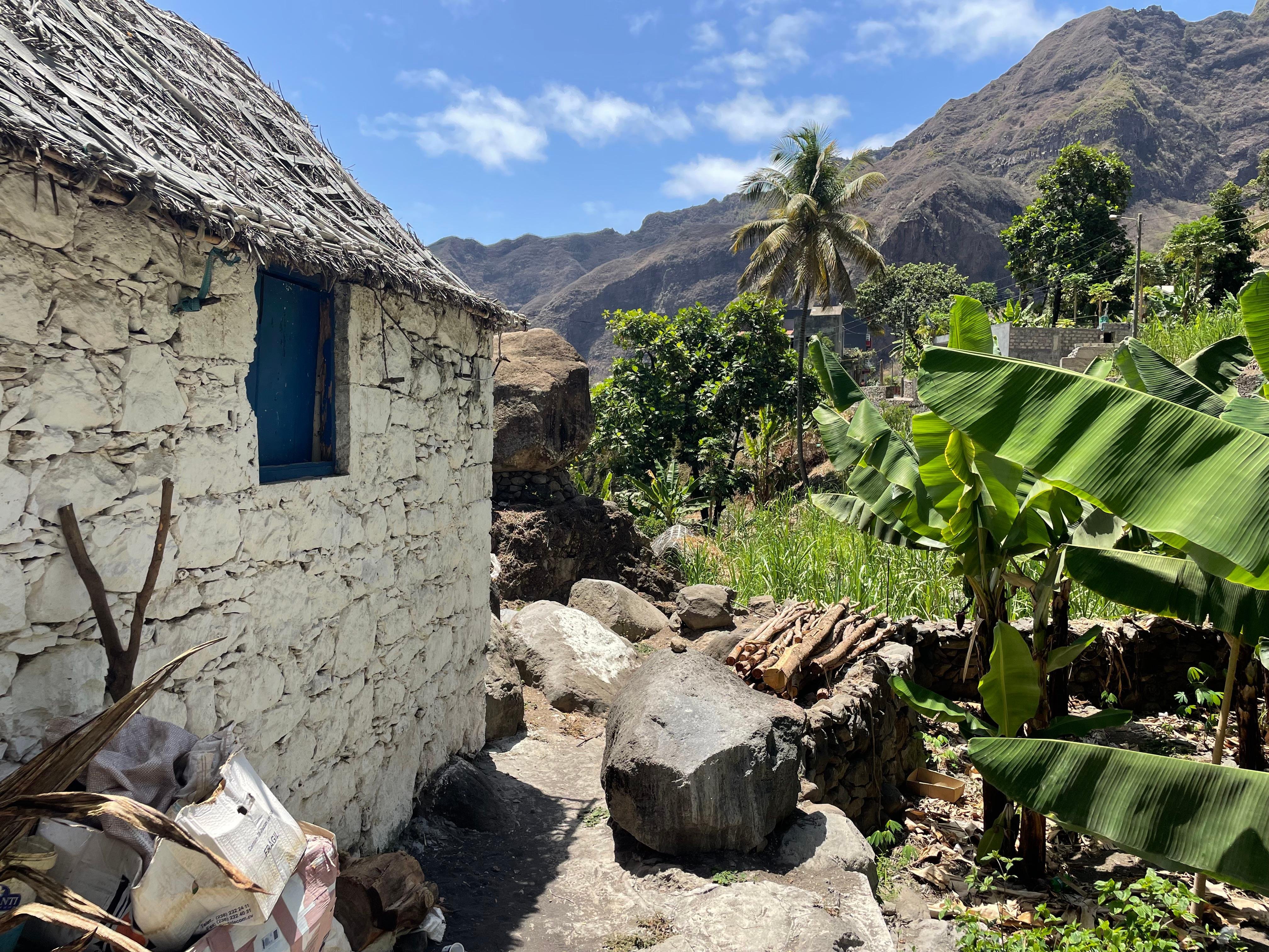 Santo Antão Island Highlights Tour from Mindelo with Ferry