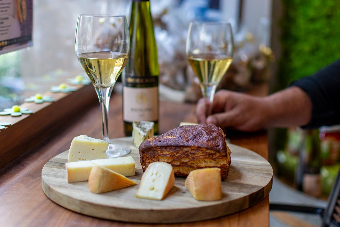 food tour in Strasbourg — Strasbourg Food Tour : Gourmet Tour with tastings - 2026 (Verified Reviews)