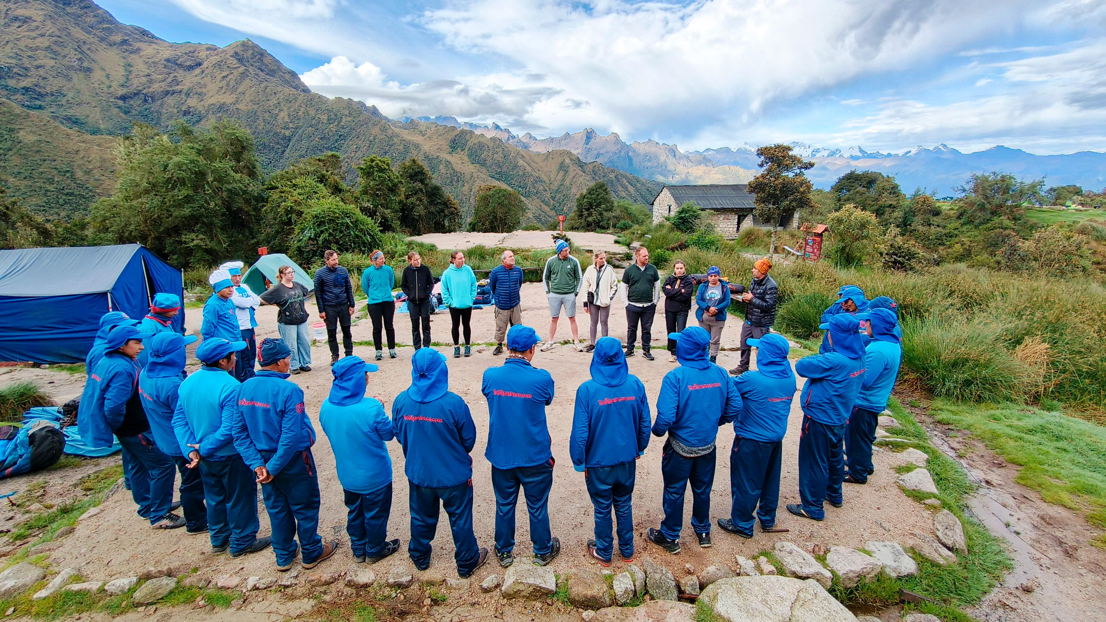 4-tägige Inka-Pfad-Wanderung nach Machu Picchu mit Panoramazug-Rückfahrt