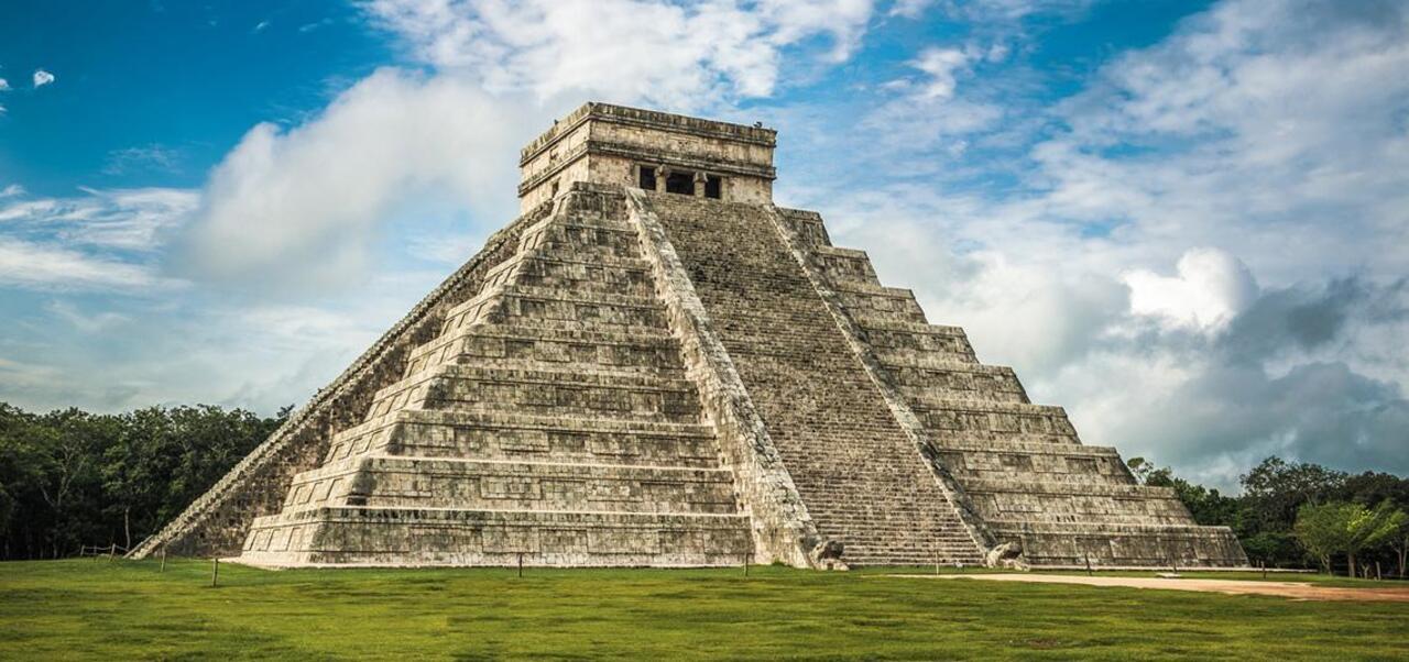 Chichen Itza, Twin Cenotes & Valladolid Day Tour from Tulum
