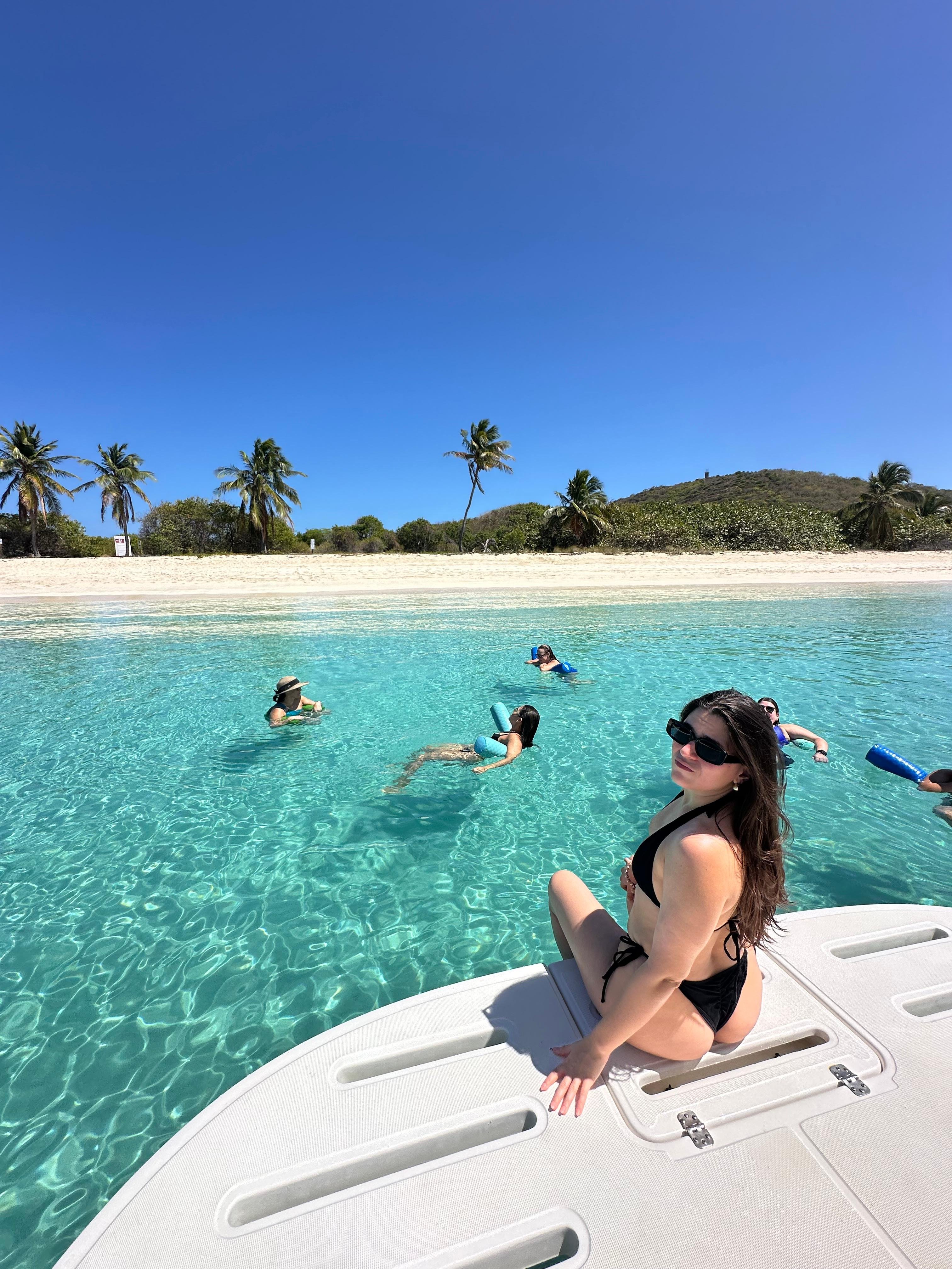 Private Culebra Island Speedboat Excursion with Charcuterie