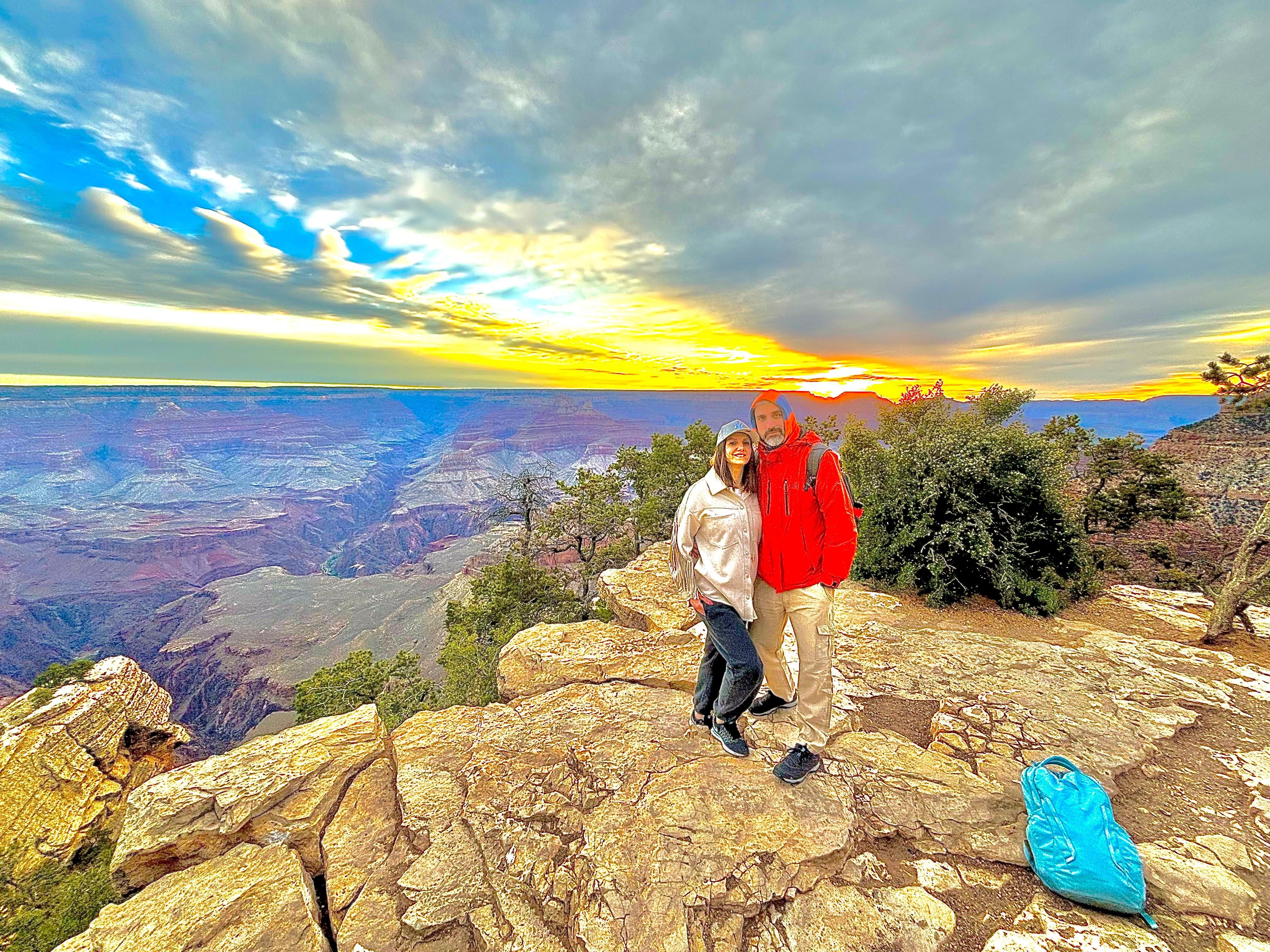 Grand Canyon Sunrise, Antelope Canyon & Horseshoe Bend Tour