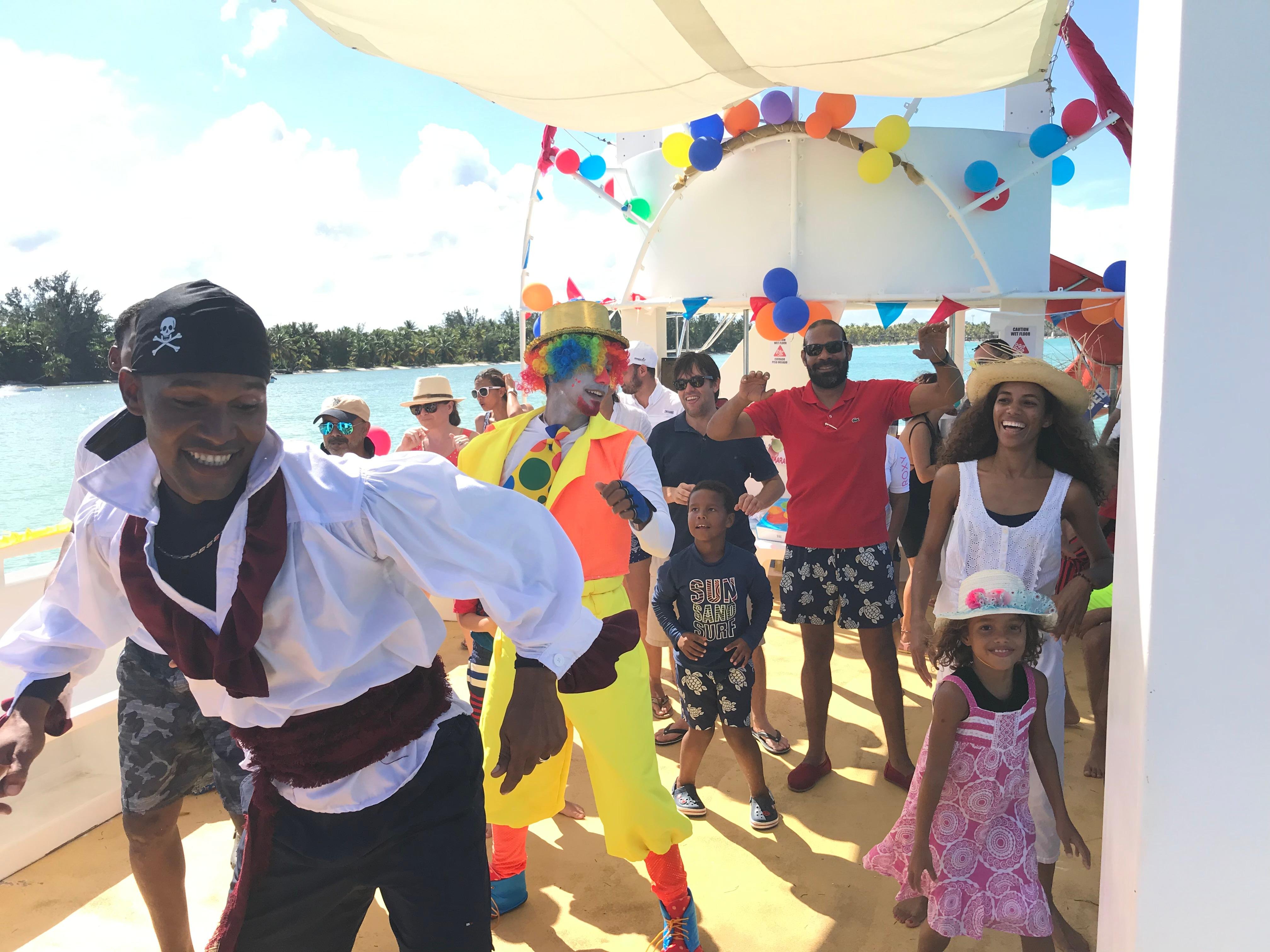 Punta Cana Family Catamaran & Snorkel Adventure