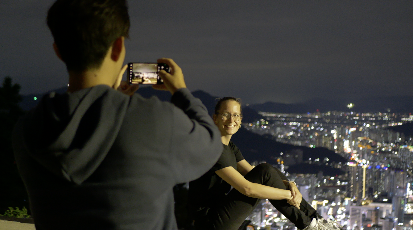 Busan: The Best Night View Small Group Tour