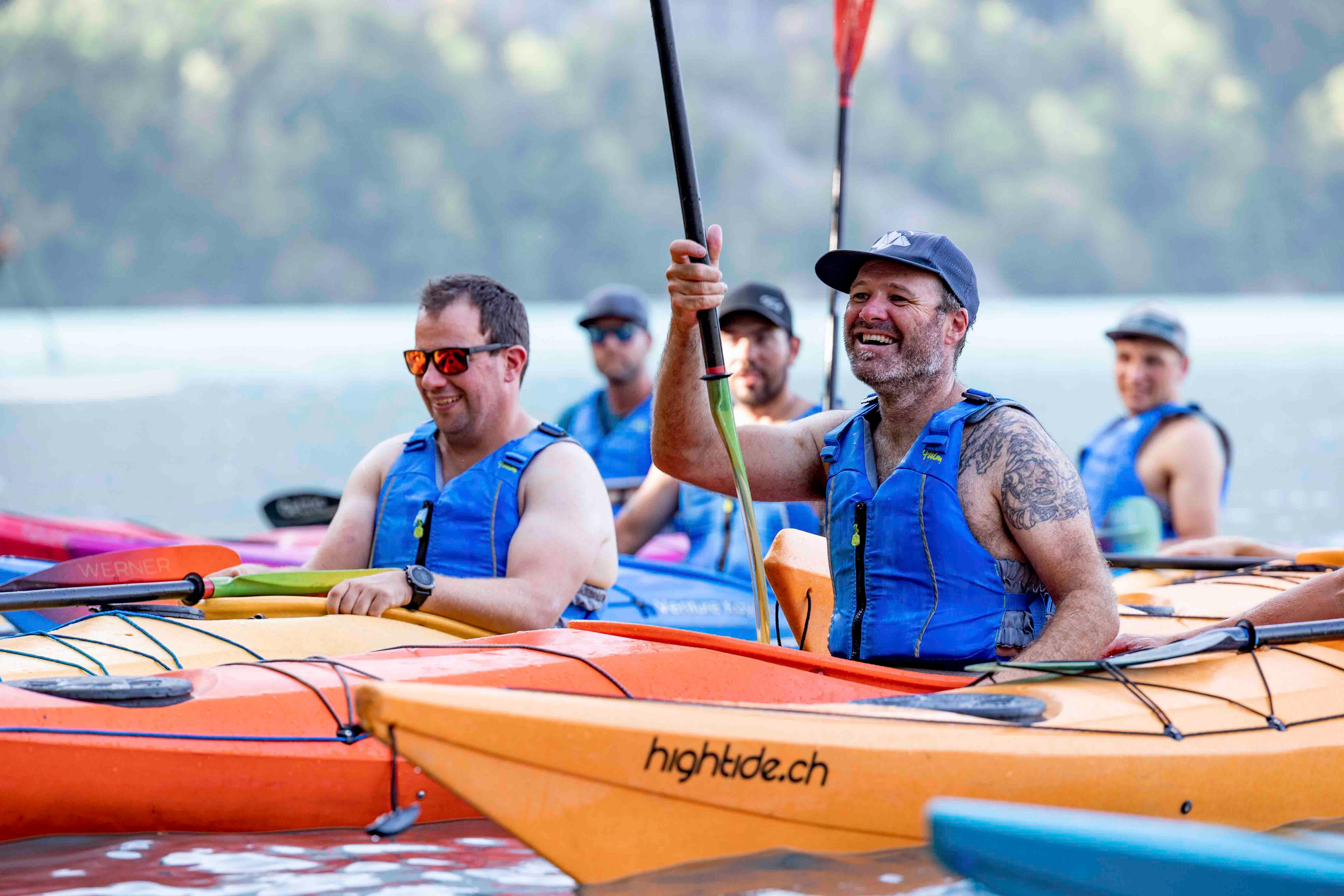Interlaken: Guided Lake Brienz Turquoise Kayaking Tour