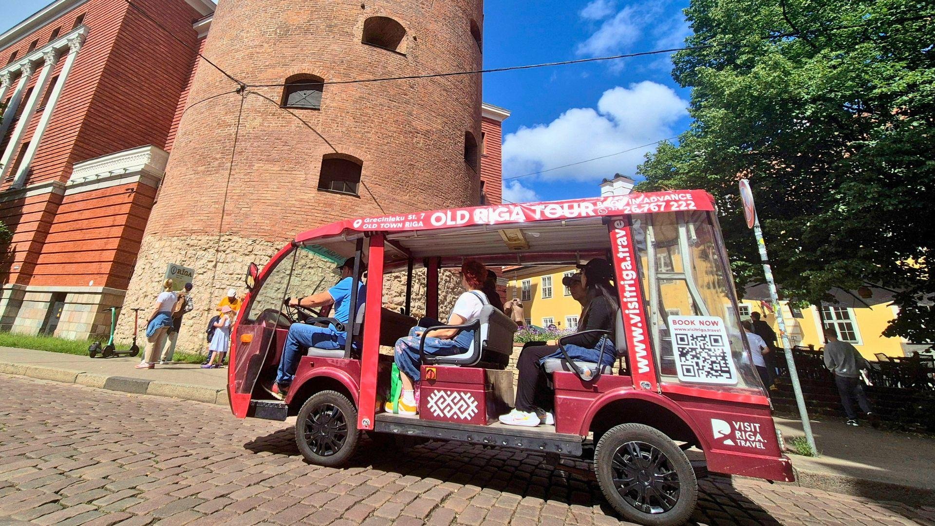 Old Town Riga Electric Bus Tour with Audio Commentary