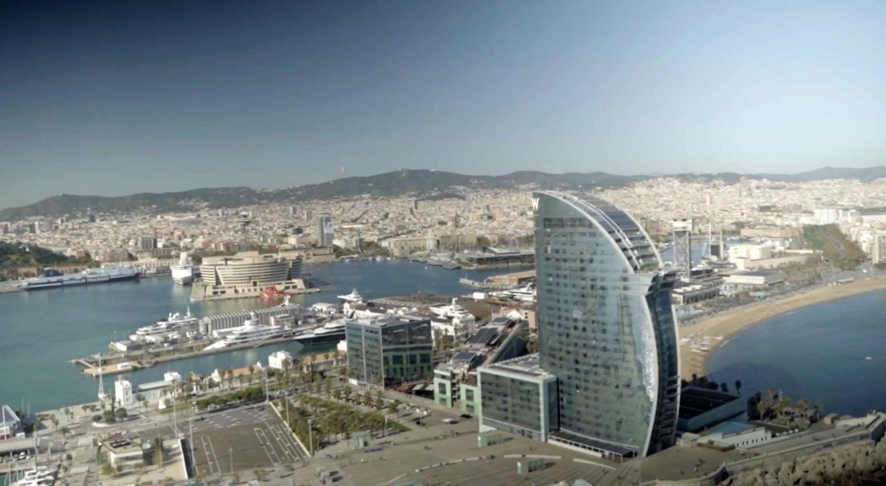 Barcelona helicopter tour — aerial views over the city and Mediterranean coast — image 4