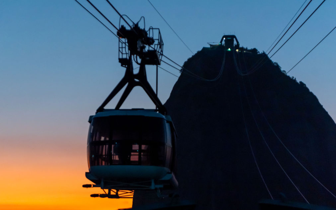 Sugarloaf Mountain Sunrise with Breakfast & Hotel Transfer