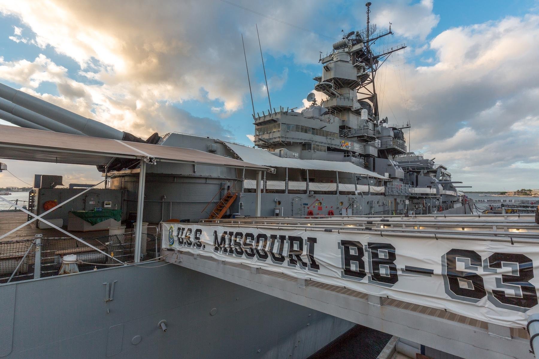 Honolulu: Battleship Missouri Memorial Access